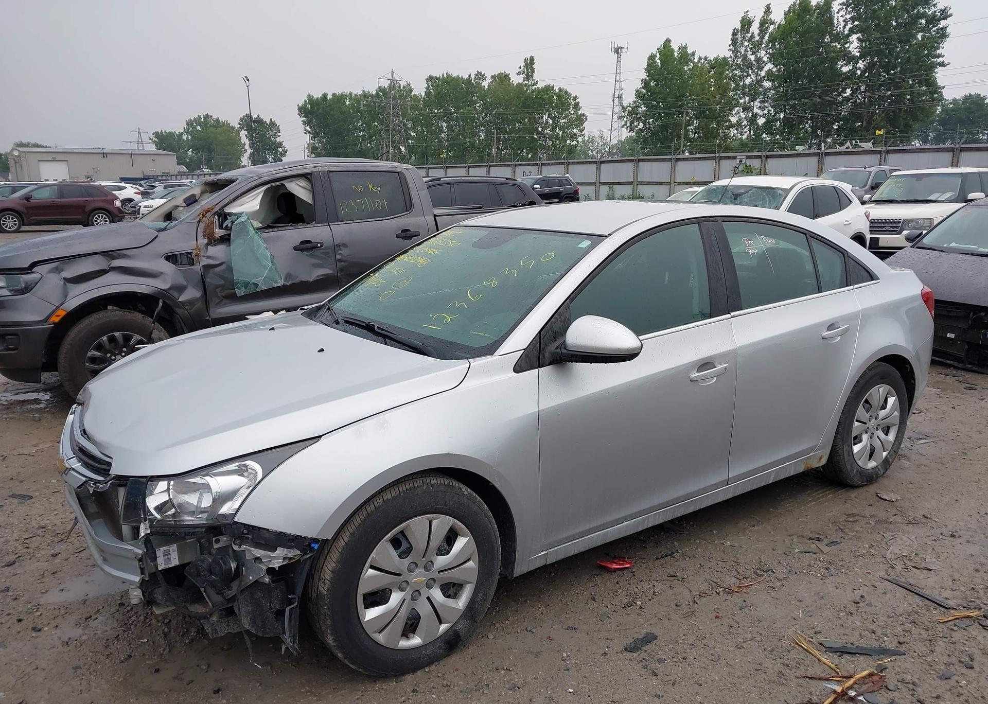 2015 CHEVROLET CRUZE