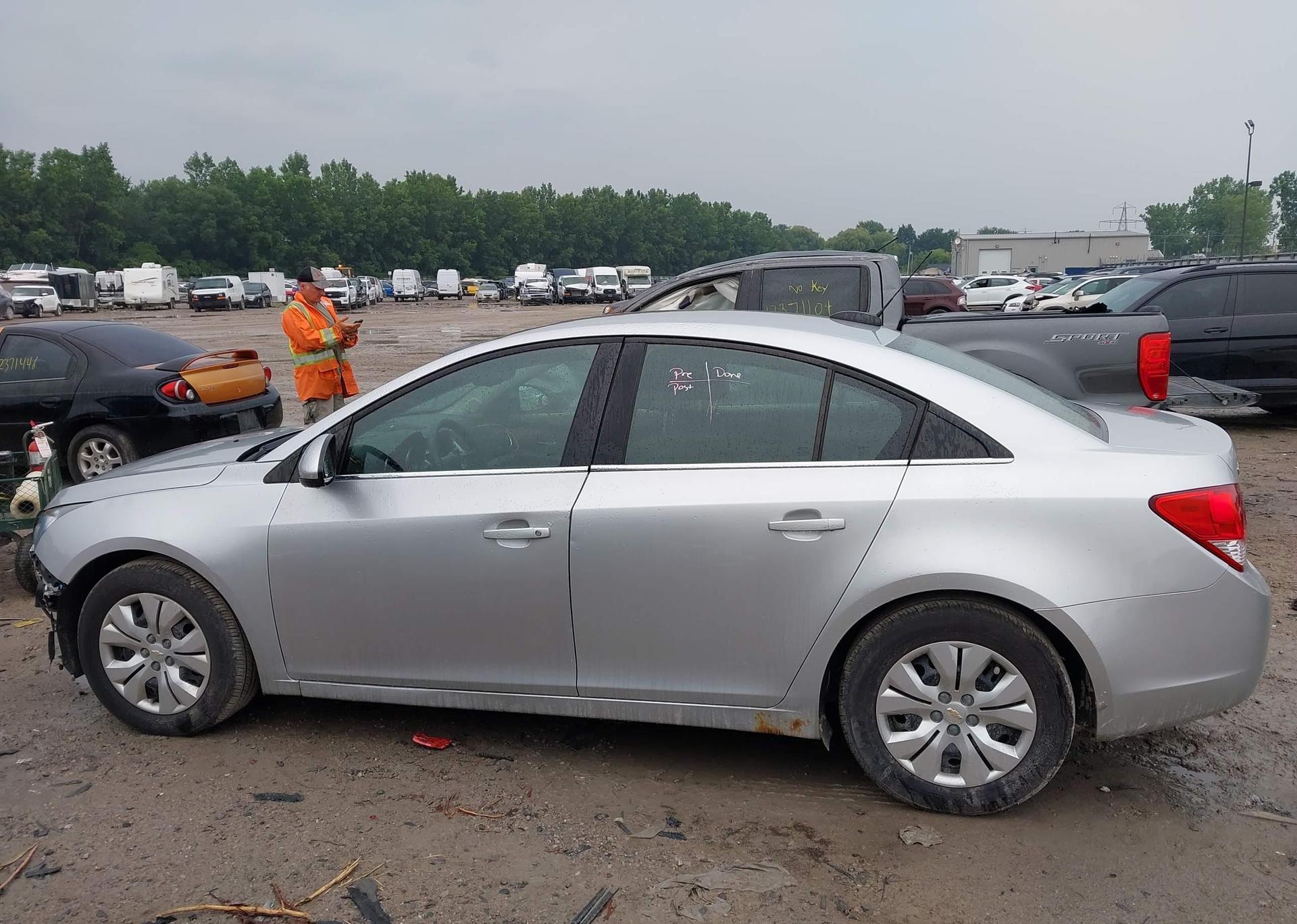 2015 CHEVROLET CRUZE