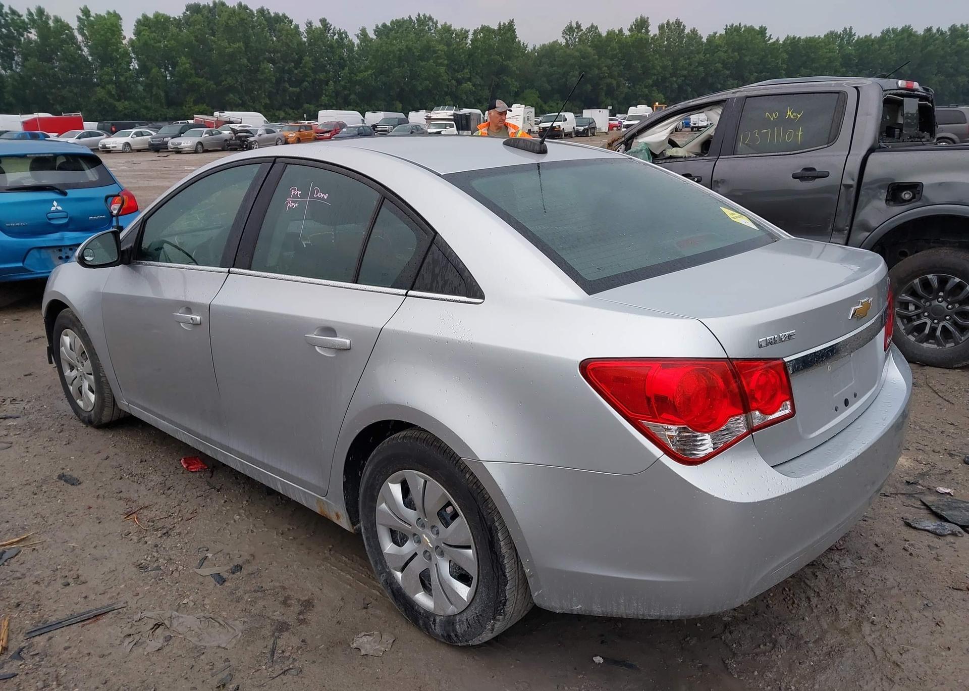 2015 CHEVROLET CRUZE