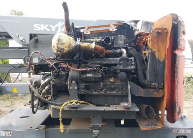 2019 SKYJACK SJ7135RT