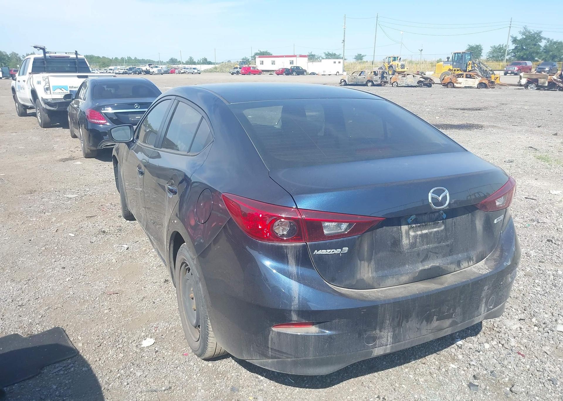 2017 MAZDA MAZDA3 GX
