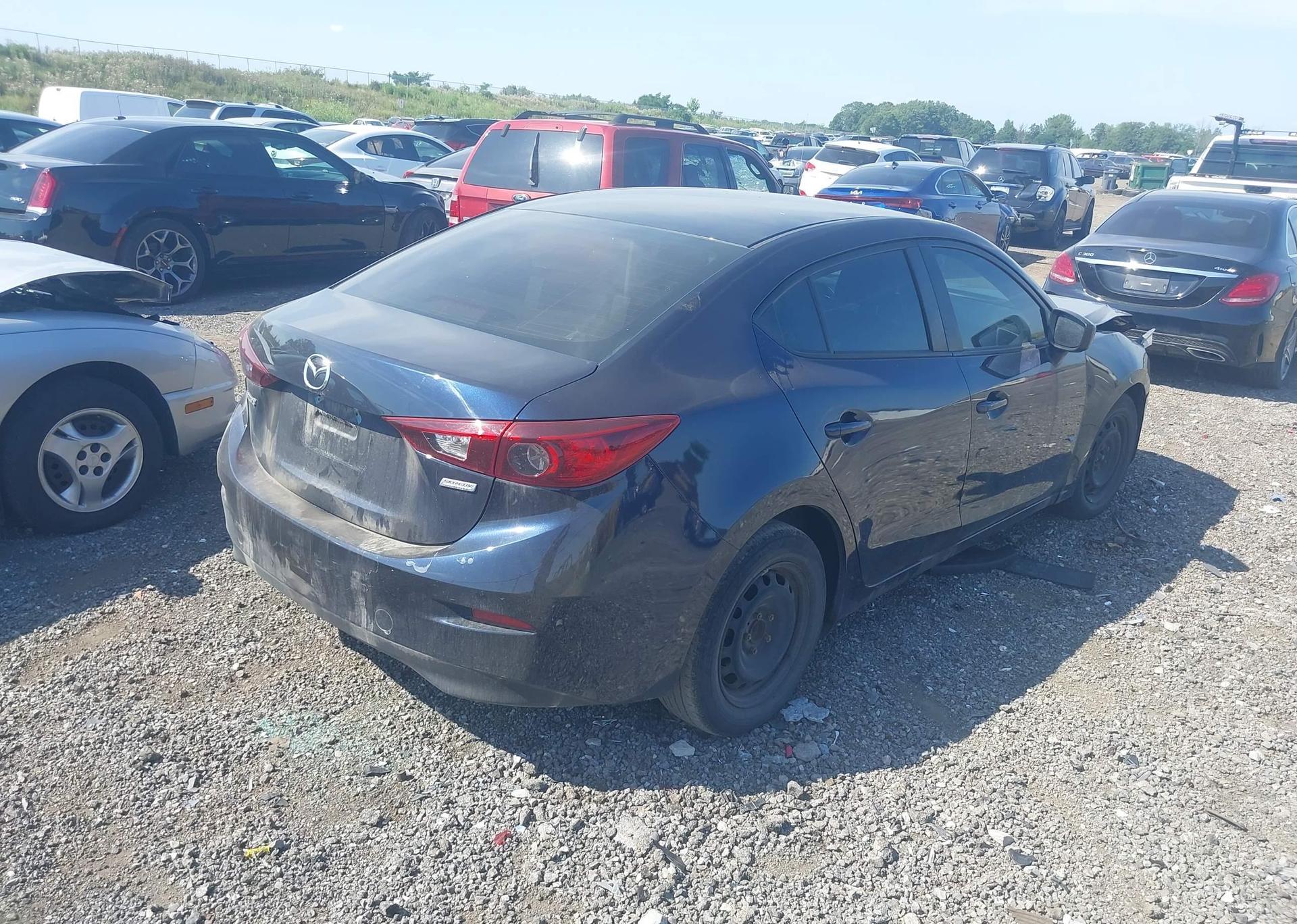 2017 MAZDA MAZDA3 GX