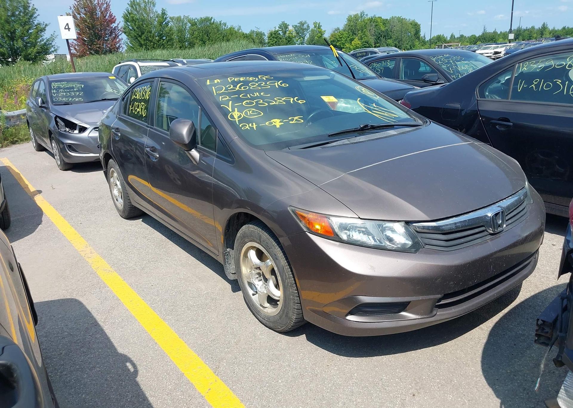 2012 HONDA CIVIC LX