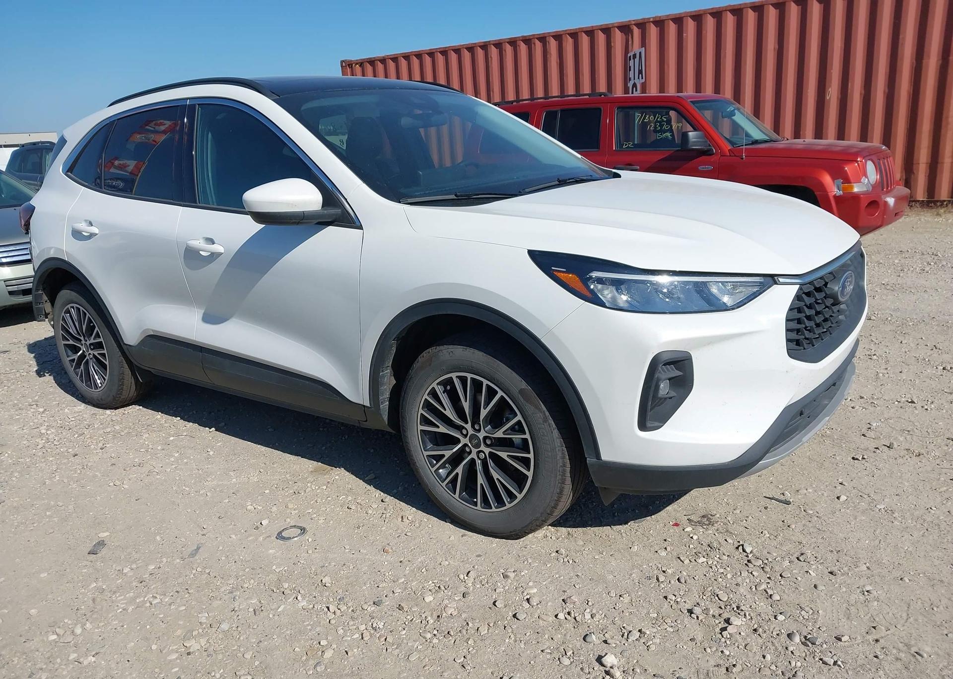 2024 FORD ESCAPE