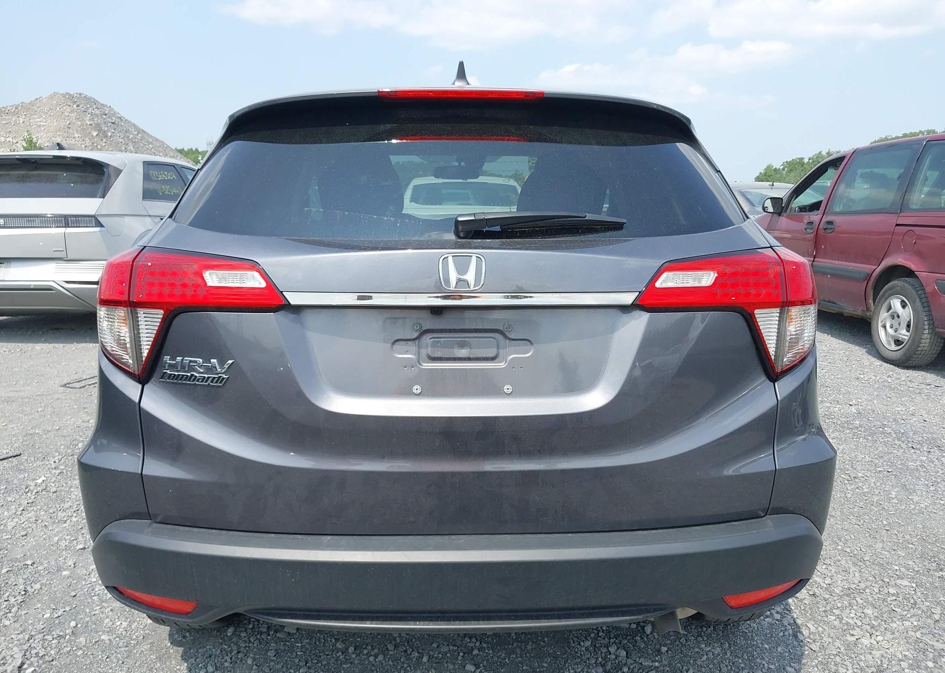 2021 HONDA HR-V LX