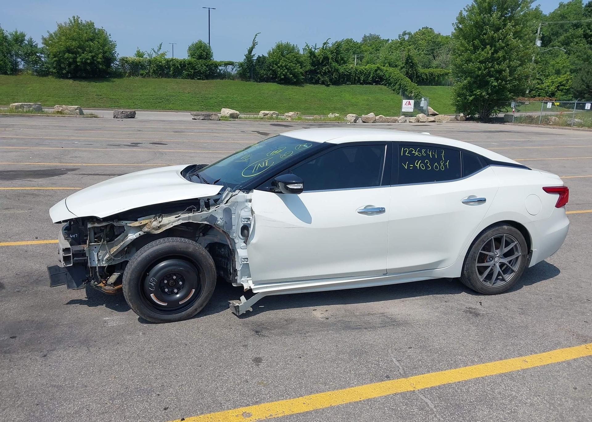 2017 NISSAN MAXIMA
