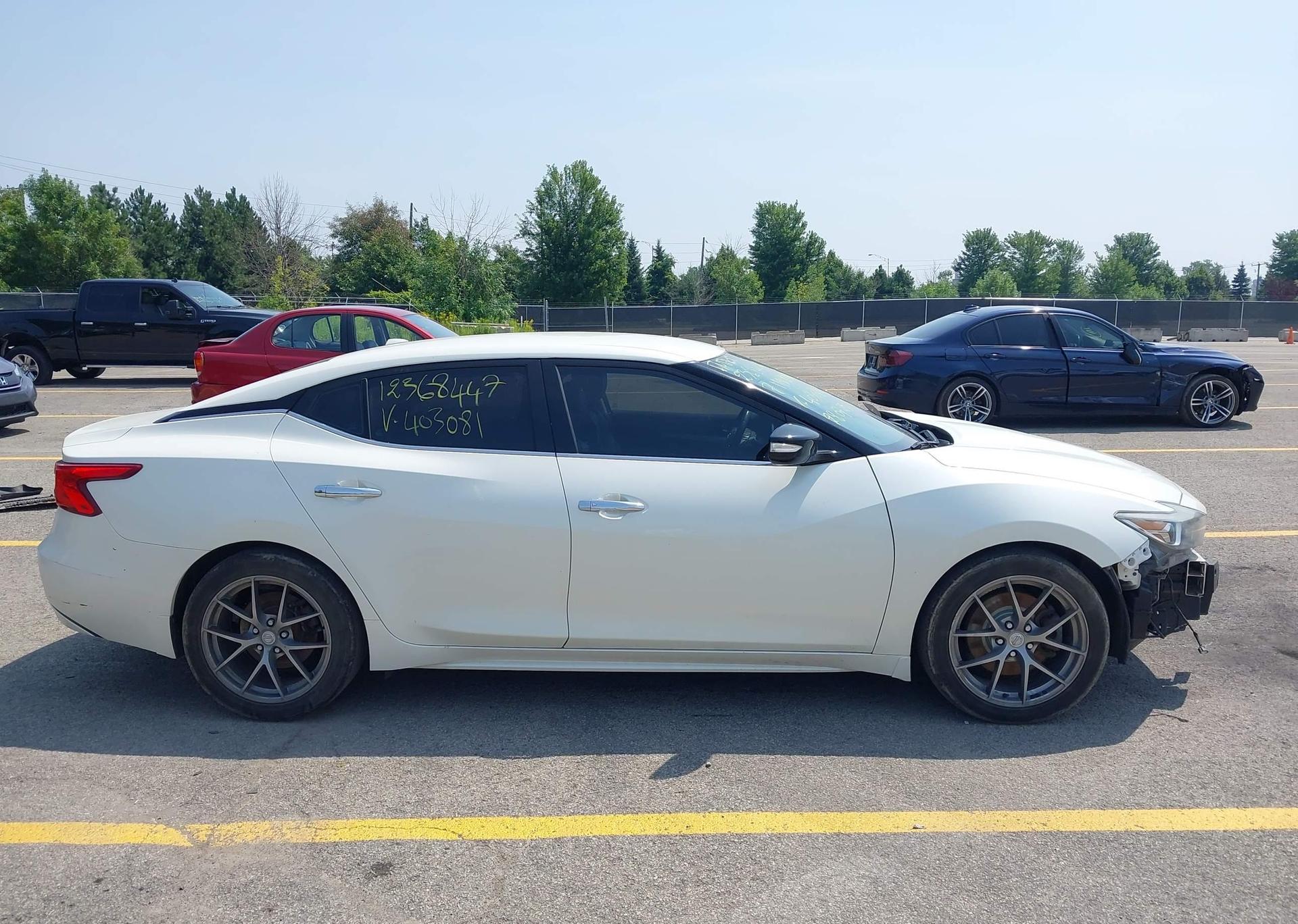 2017 NISSAN MAXIMA