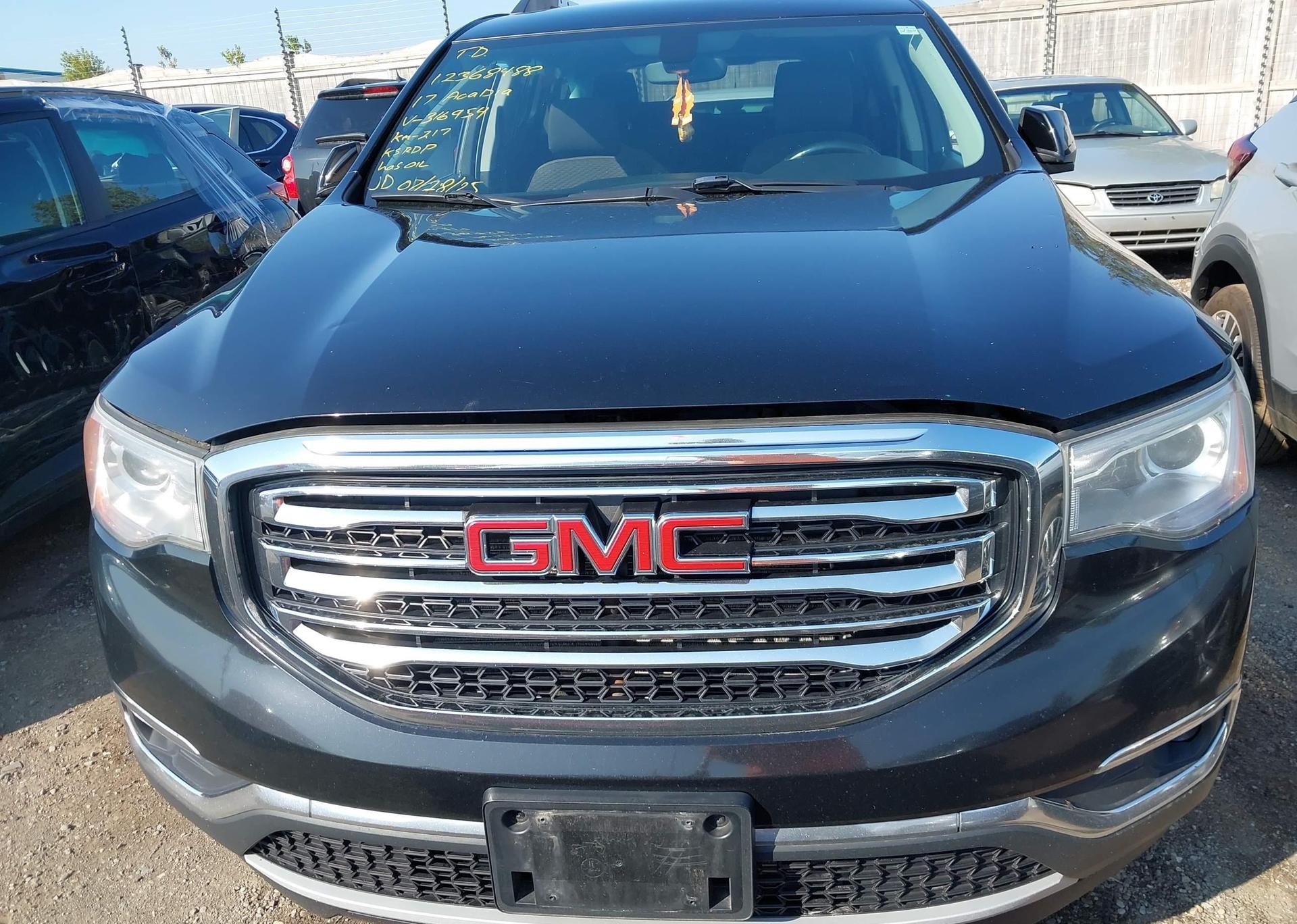 2017 GMC ACADIA SLE-2