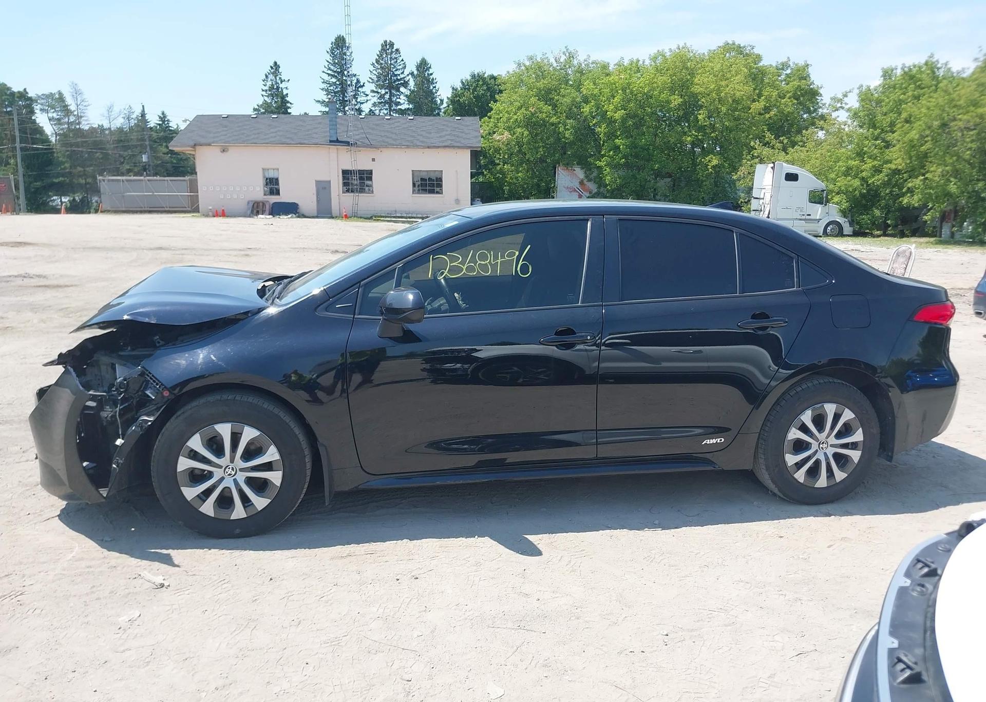 2023 TOYOTA COROLLA