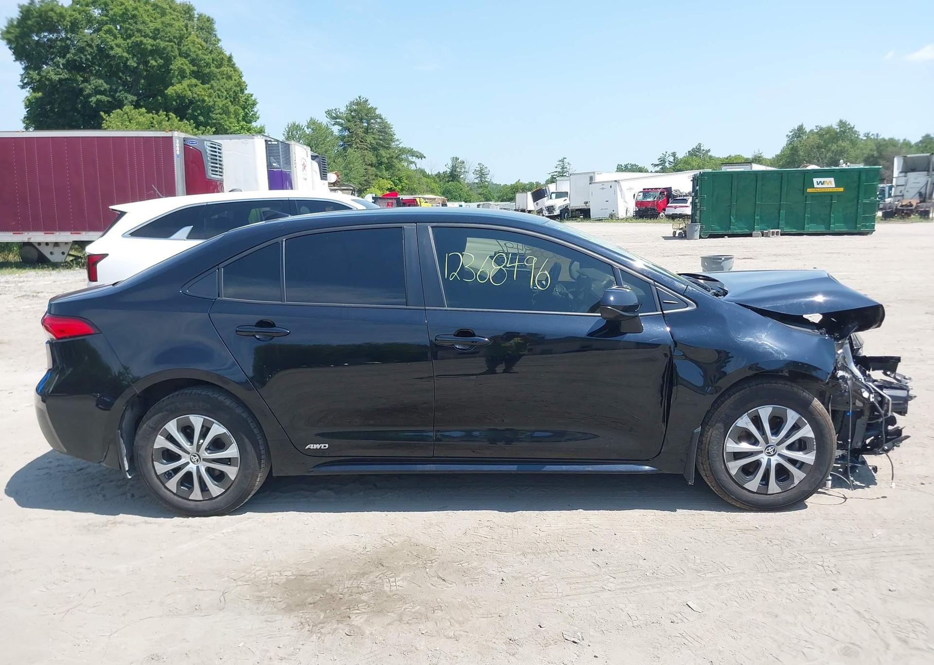 2023 TOYOTA COROLLA