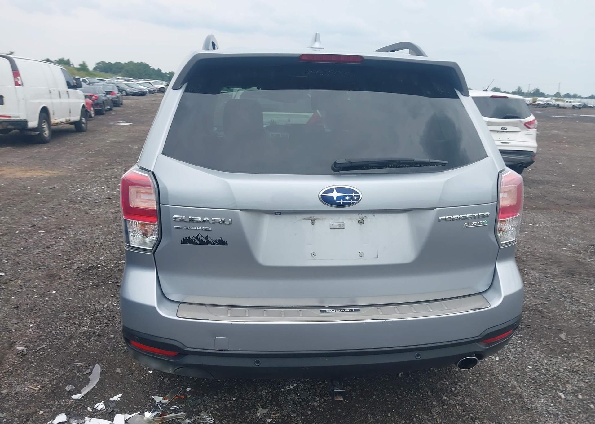 2017 SUBARU FORESTER 2.5I TOURING