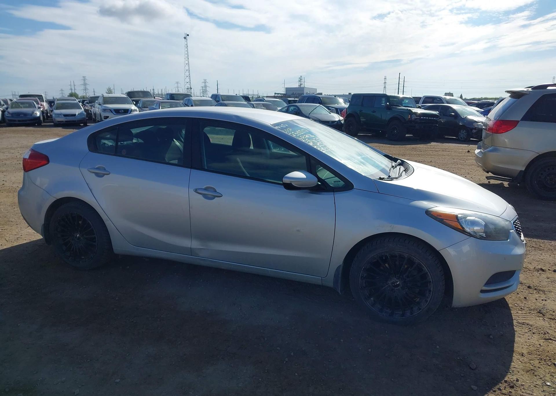 2016 KIA FORTE LX