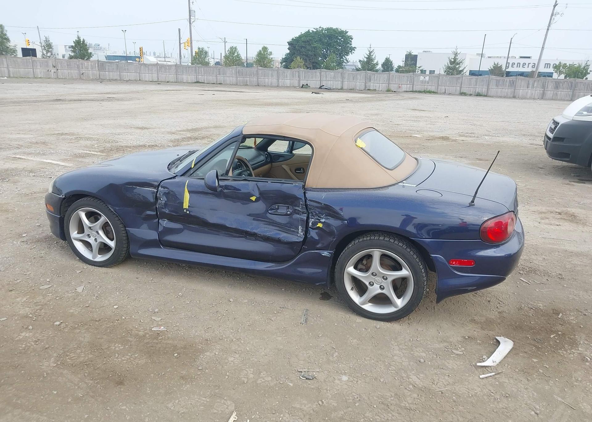 2001 MAZDA MX-5 MIATA 1.8