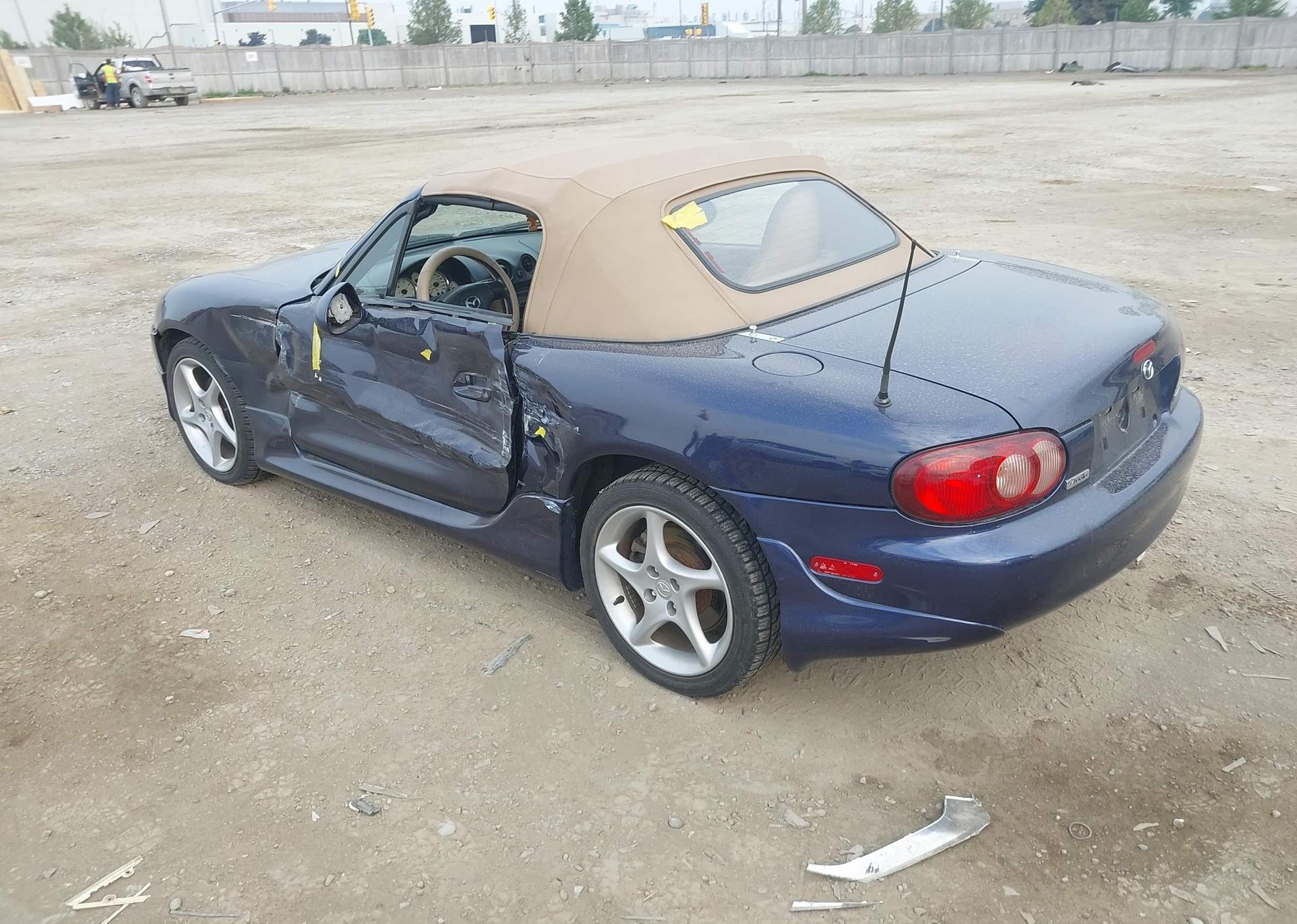 2001 MAZDA MX-5 MIATA 1.8