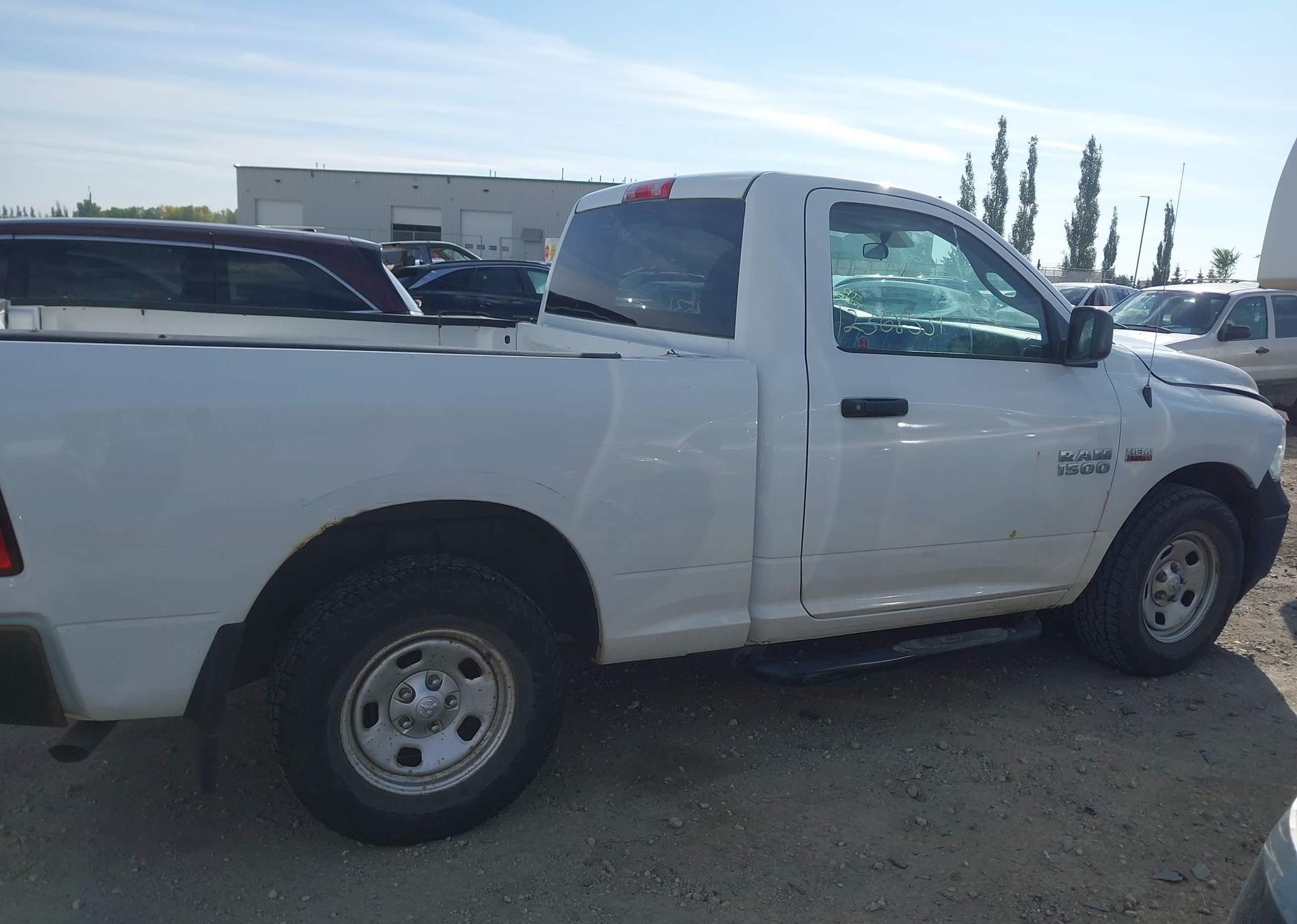 2015 RAM 1500 ST