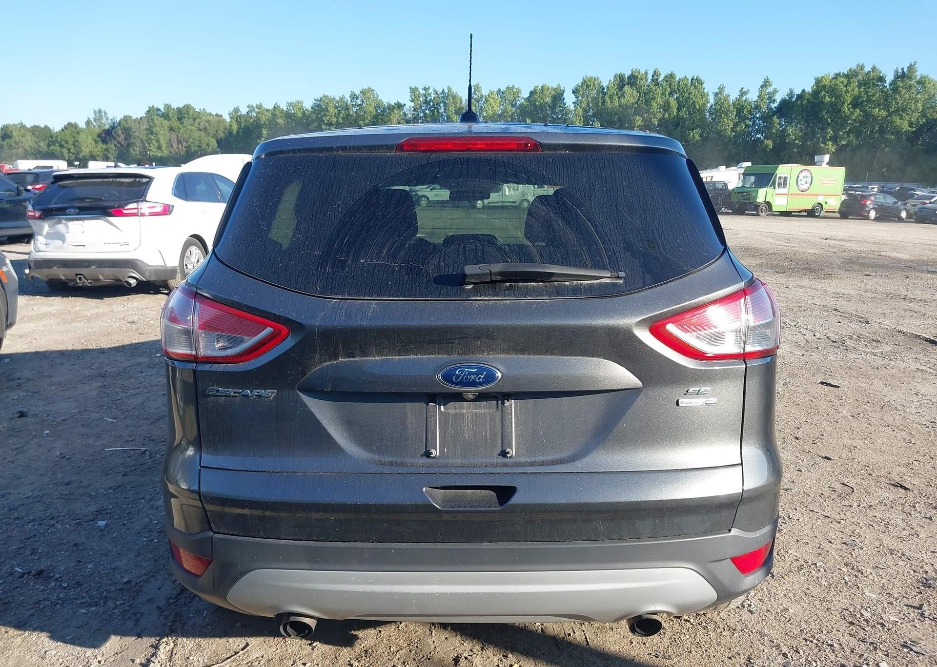 2015 FORD ESCAPE SE
