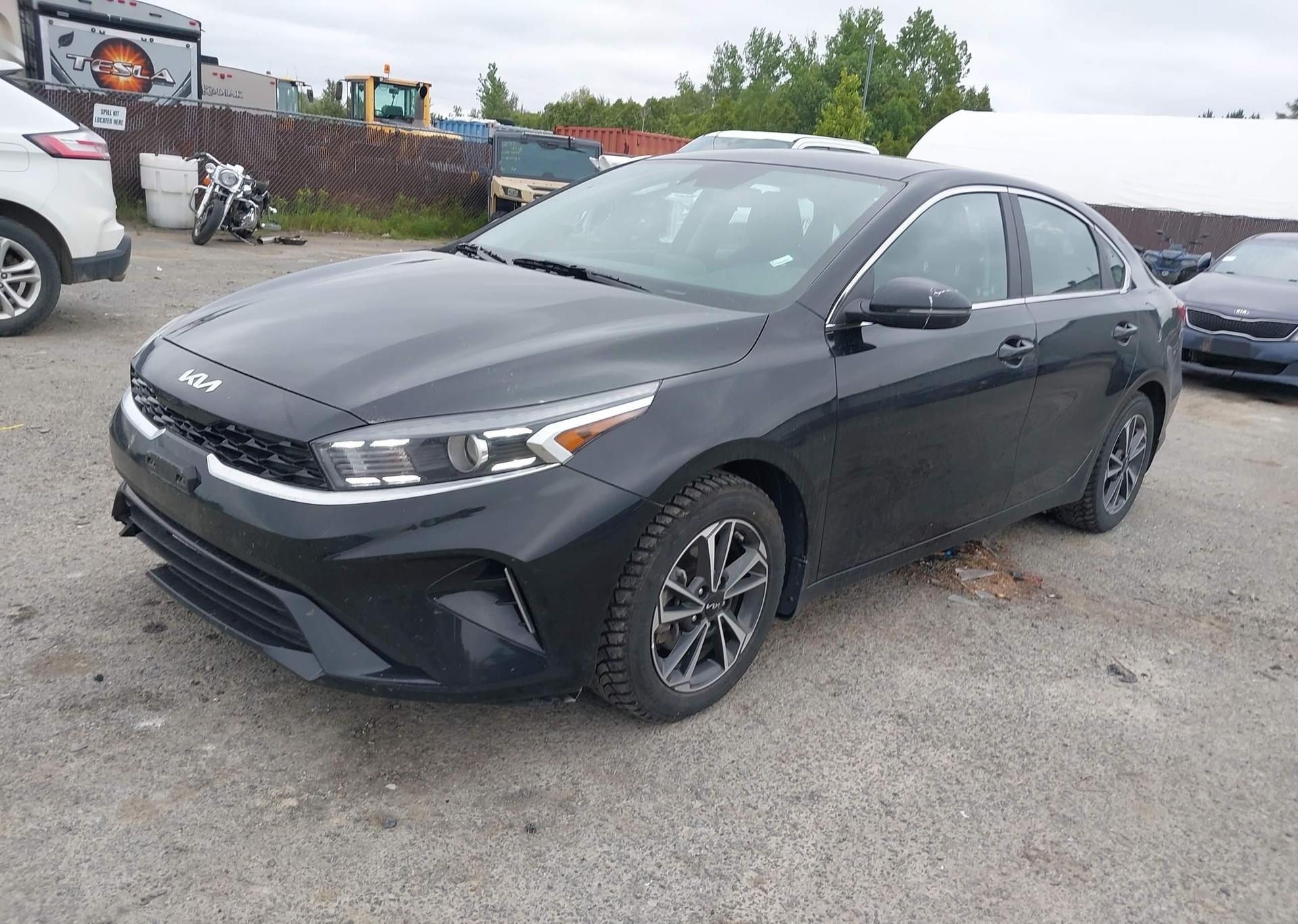 2023 KIA FORTE EX