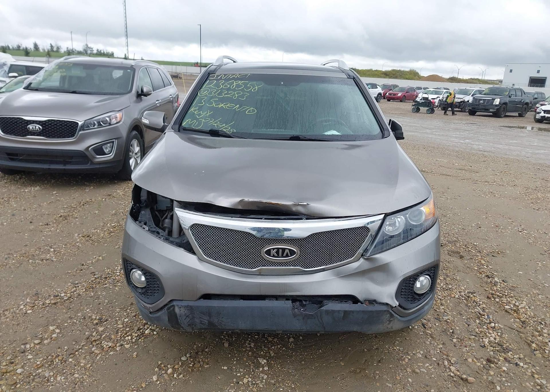 2013 KIA SORENTO EX