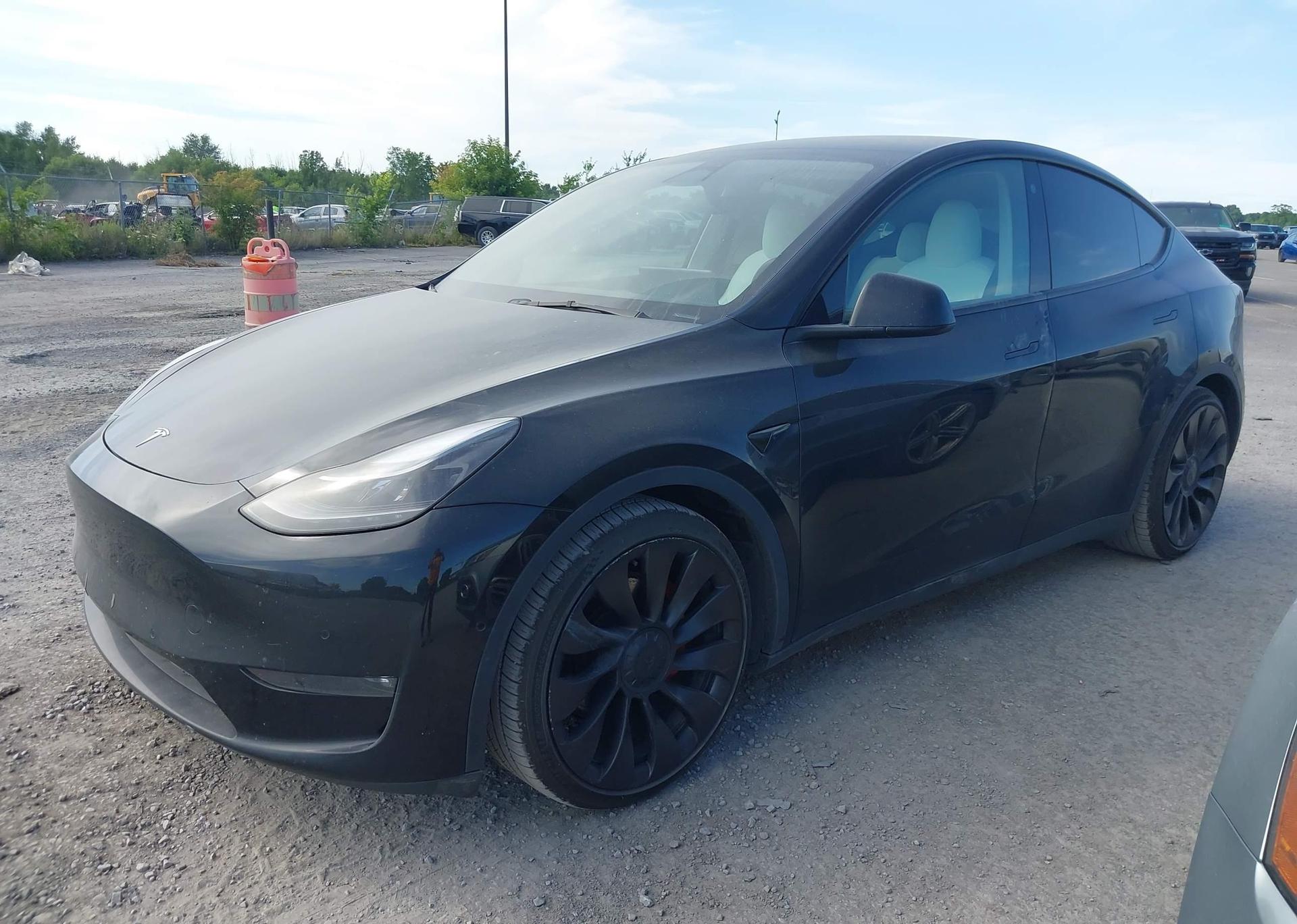 2022 TESLA MODEL Y
