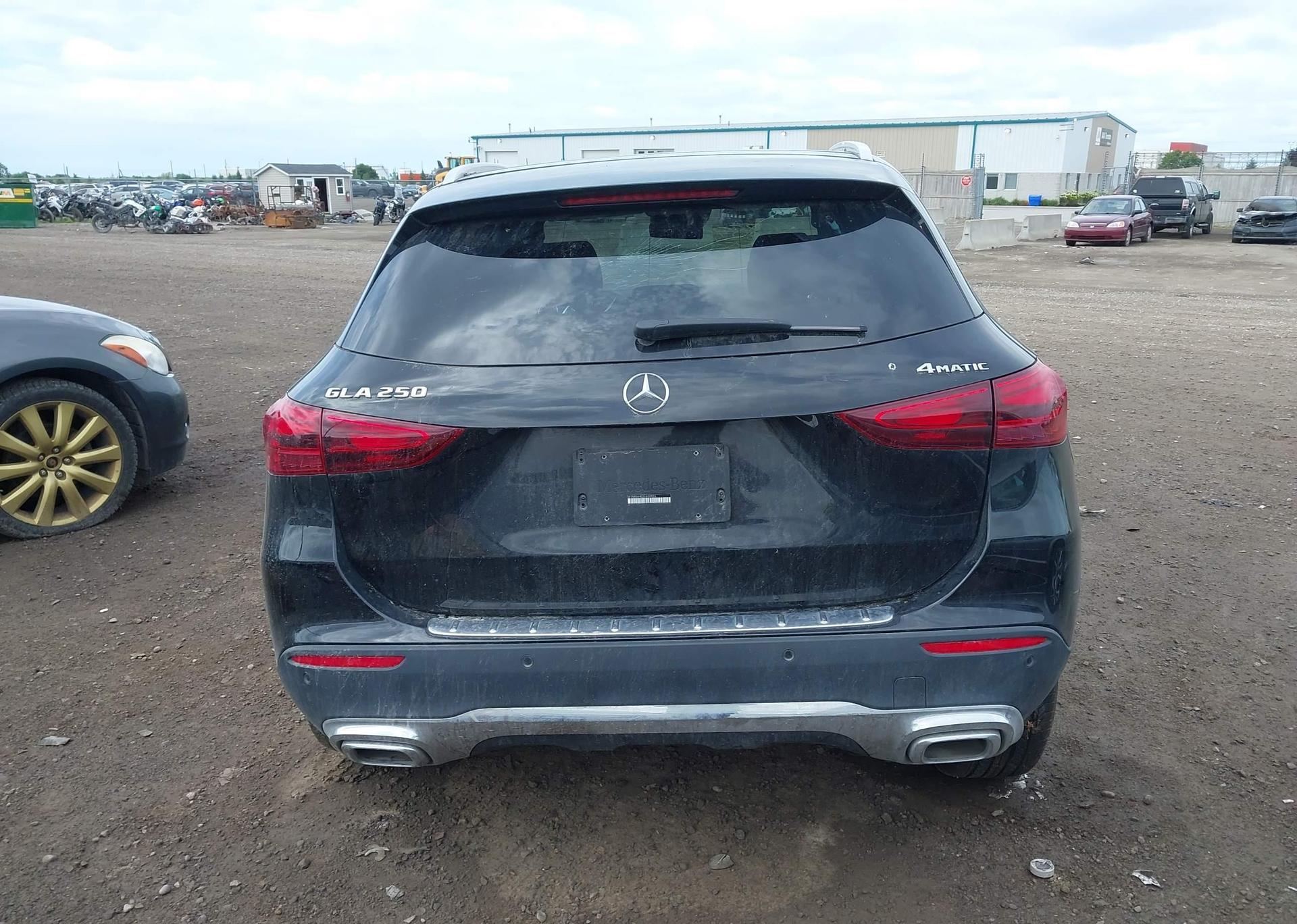 2025 MERCEDES-BENZ GLA 250 4MATIC
