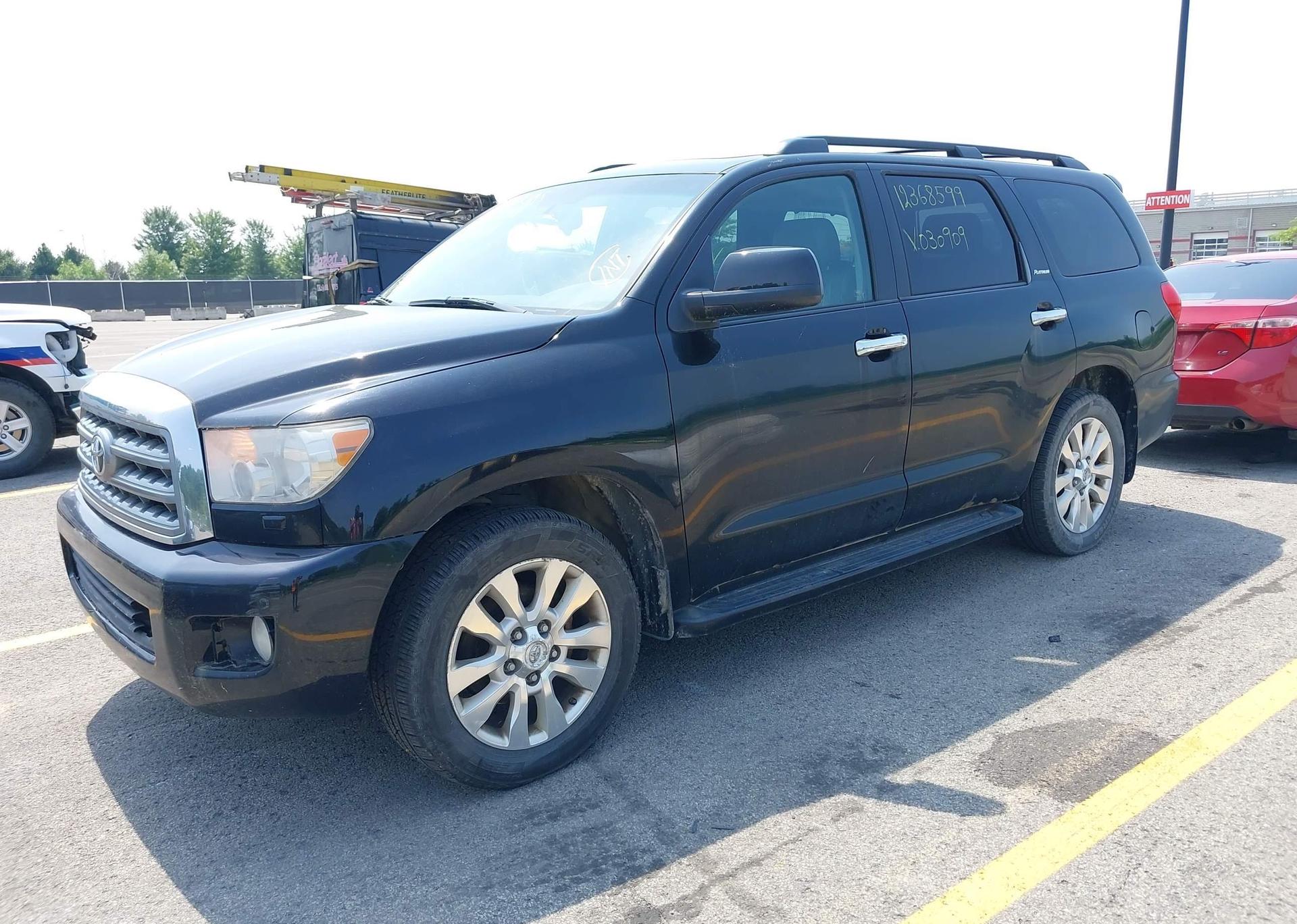 2010 TOYOTA SEQUOIA PLATINUM