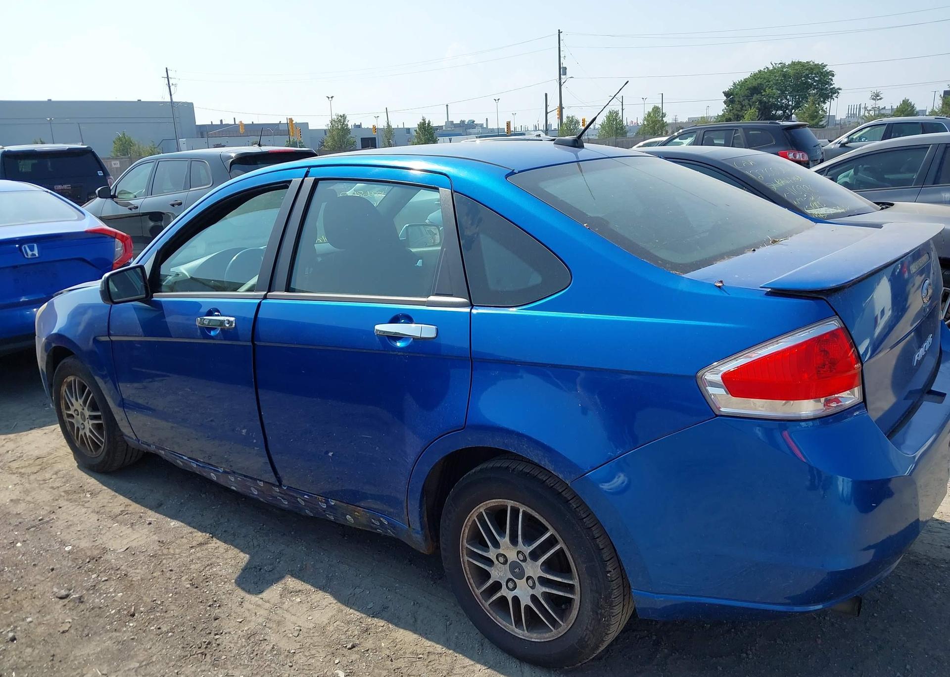 2010 FORD FOCUS SE