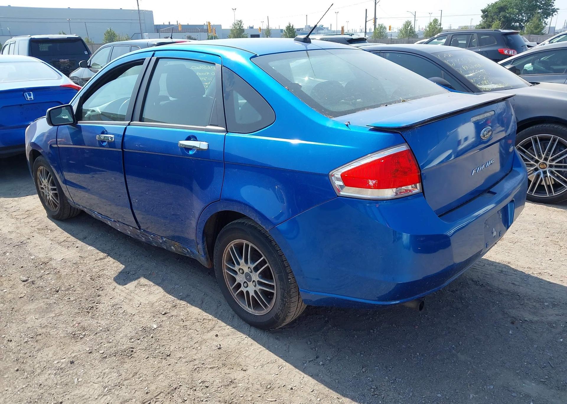2010 FORD FOCUS SE