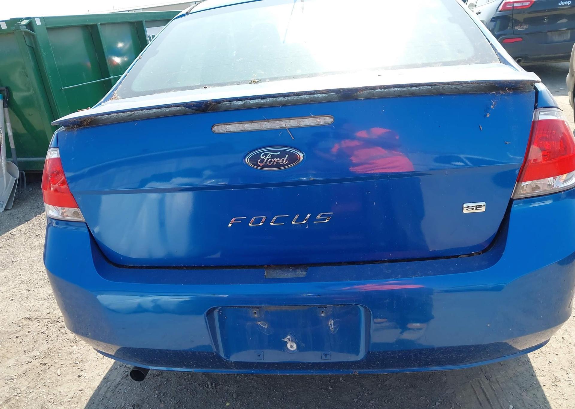 2010 FORD FOCUS SE
