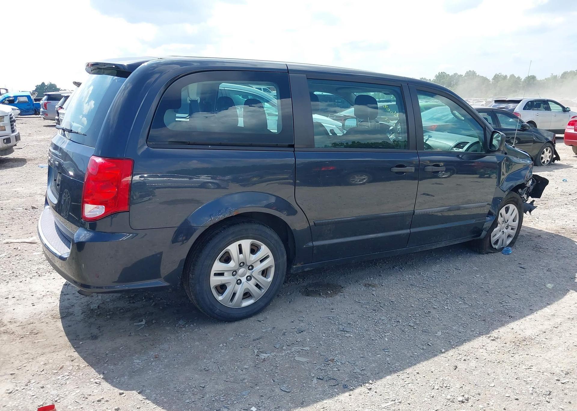 2014 DODGE GRAND CARAVAN SE