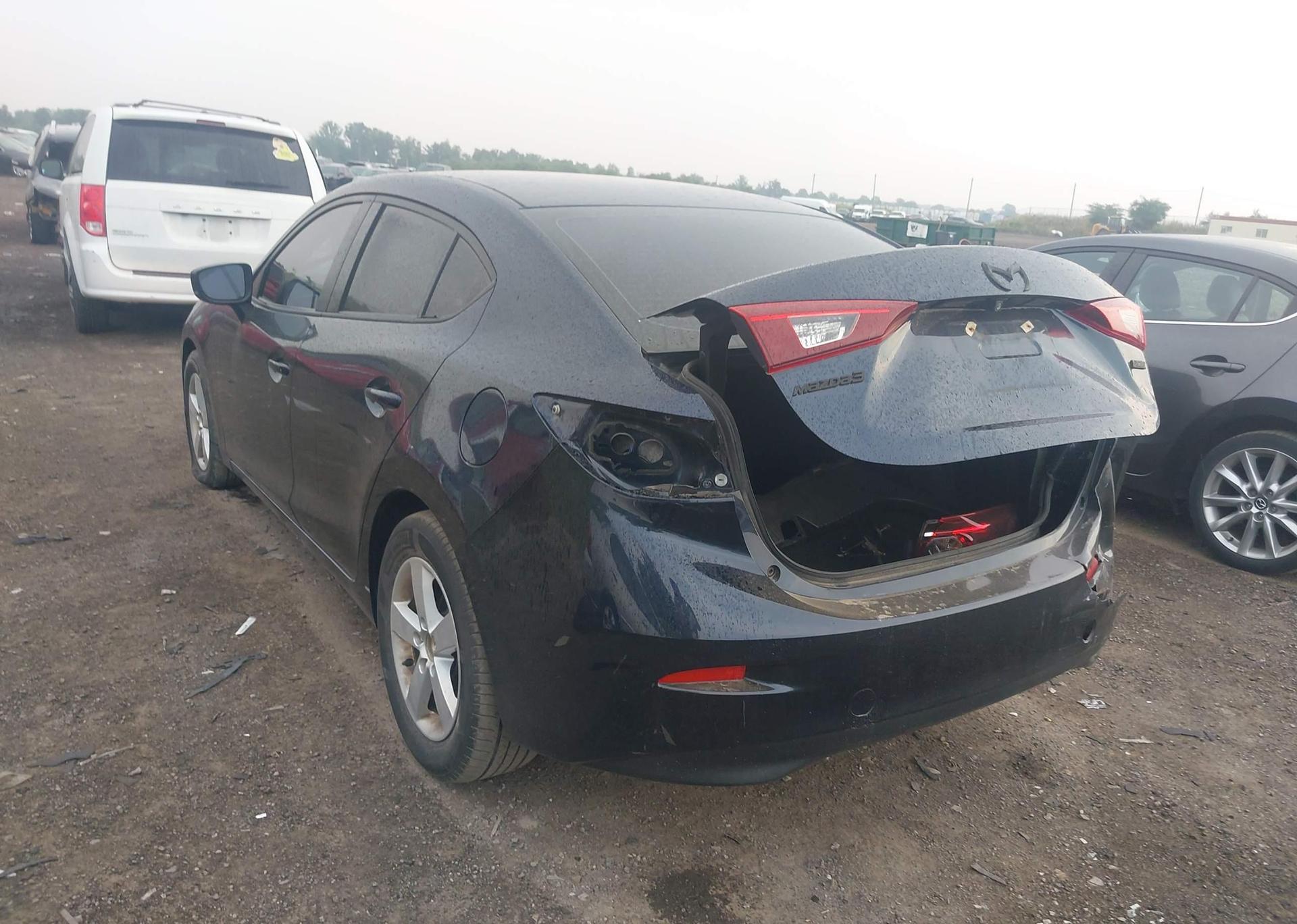 2018 MAZDA MAZDA3