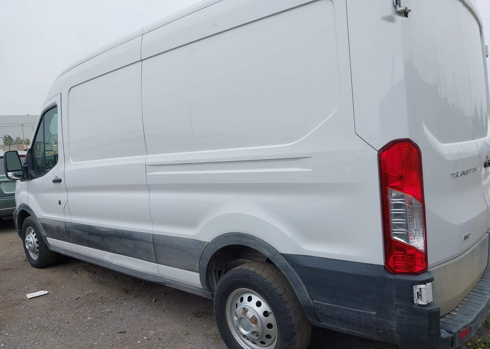 2023 FORD TRANSIT-250 CARGO