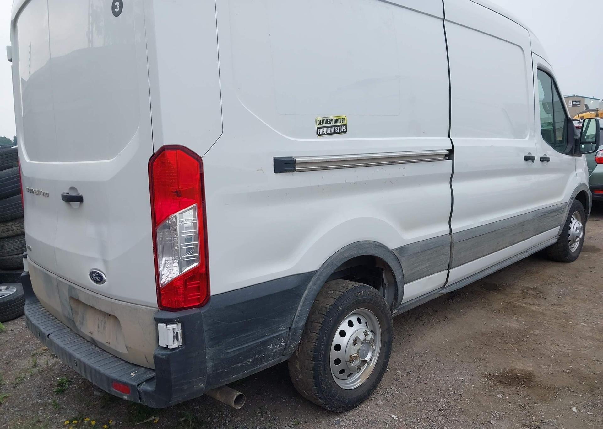 2023 FORD TRANSIT-250 CARGO