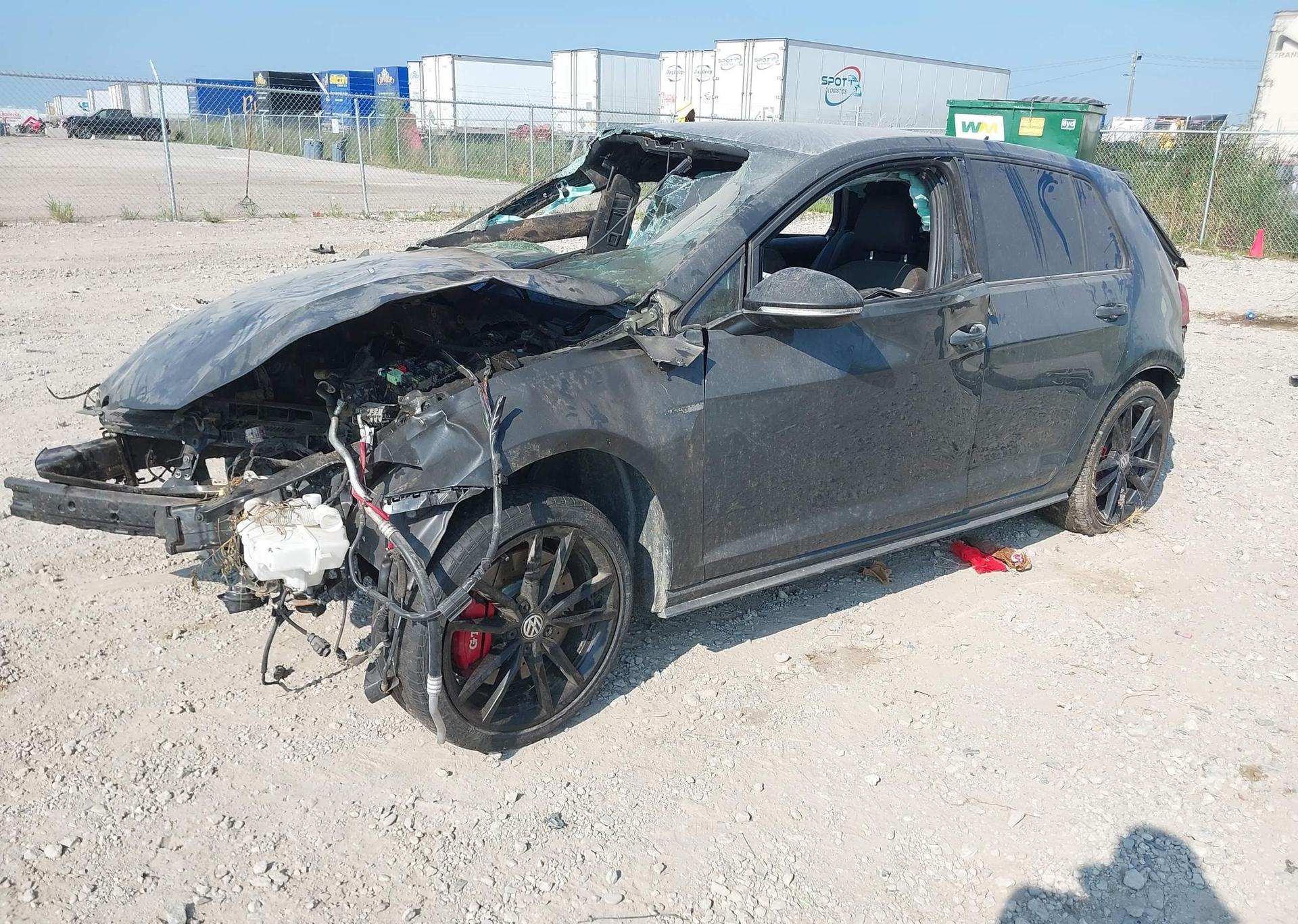 2019 VOLKSWAGEN GTI S