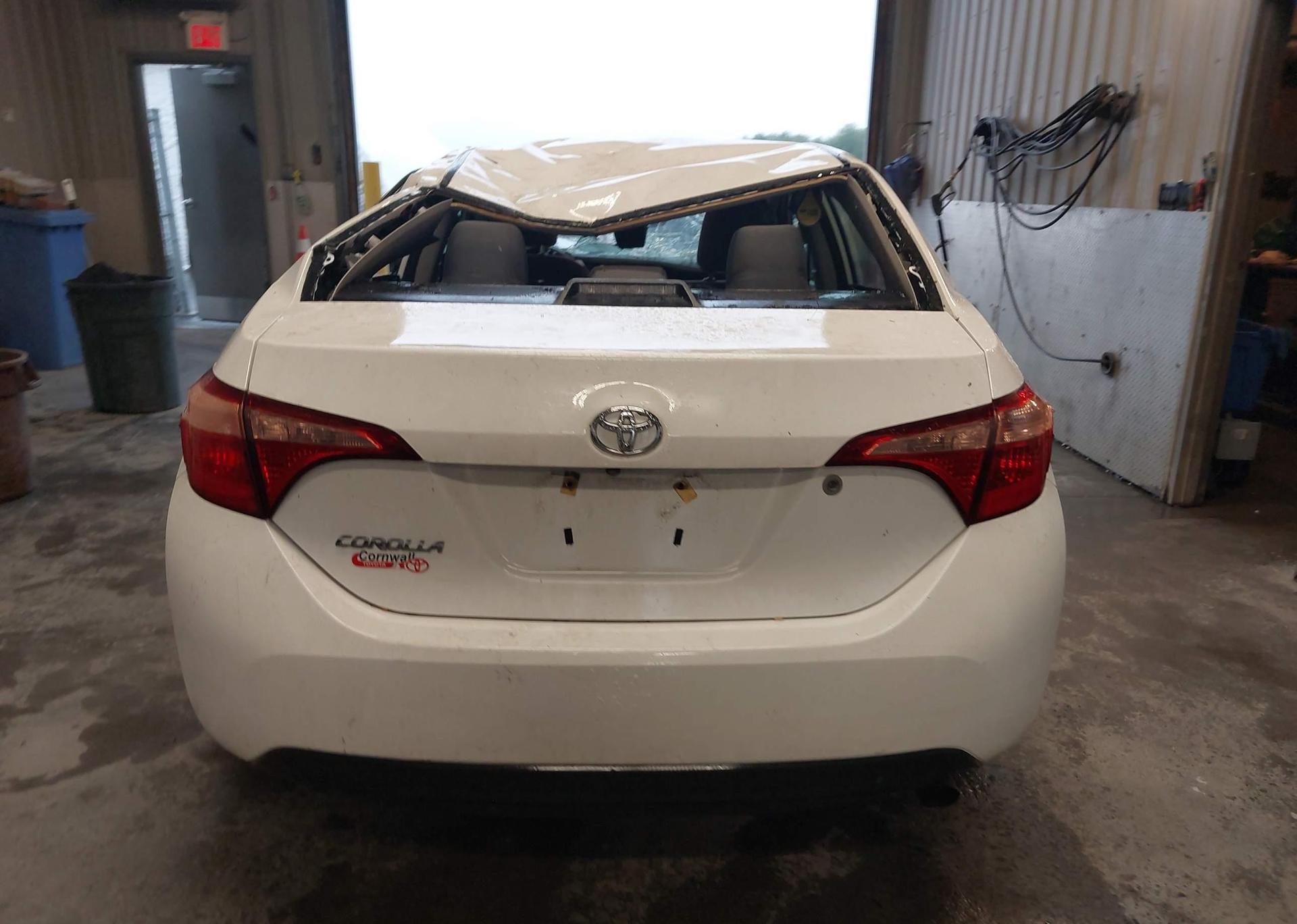 2018 TOYOTA COROLLA CE