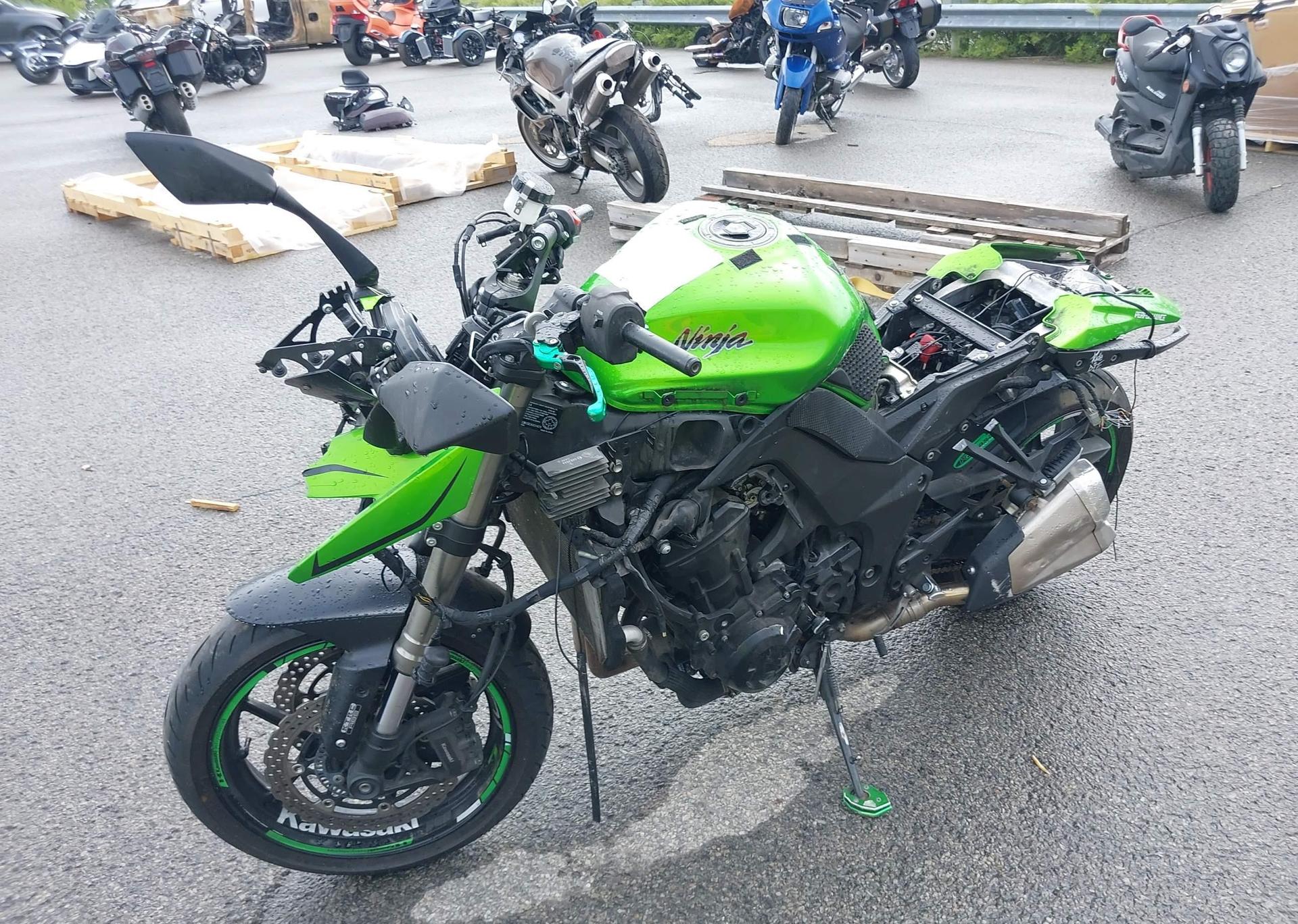2014 KAWASAKI ZX1000 M