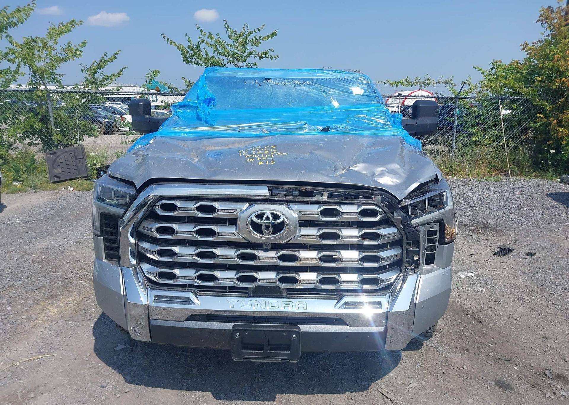 2025 TOYOTA TUNDRA CREWMAX PLATINUM