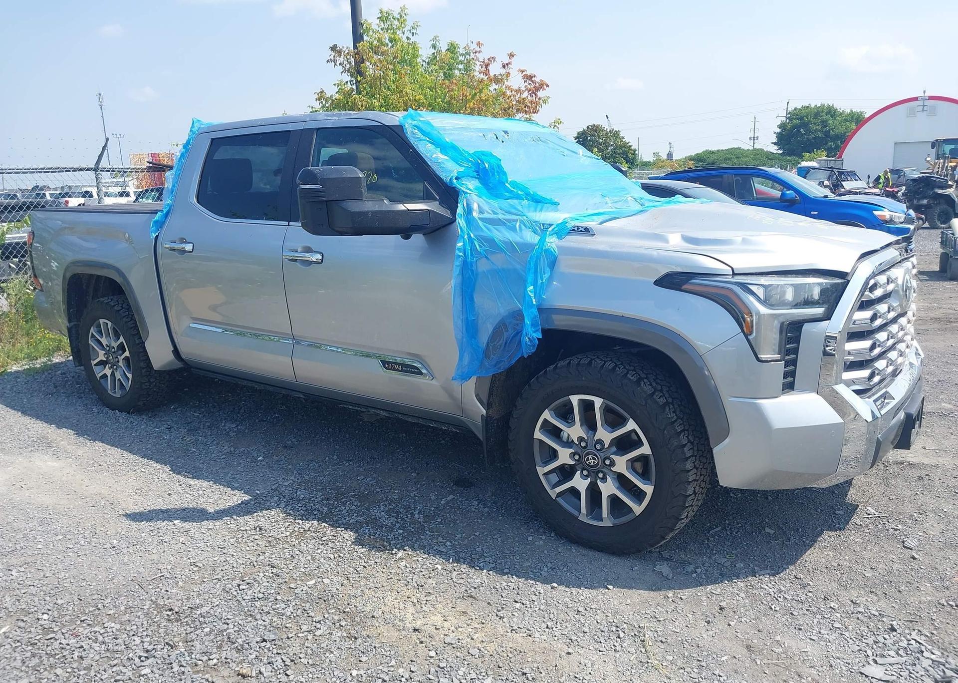2025 TOYOTA TUNDRA CREWMAX PLATINUM