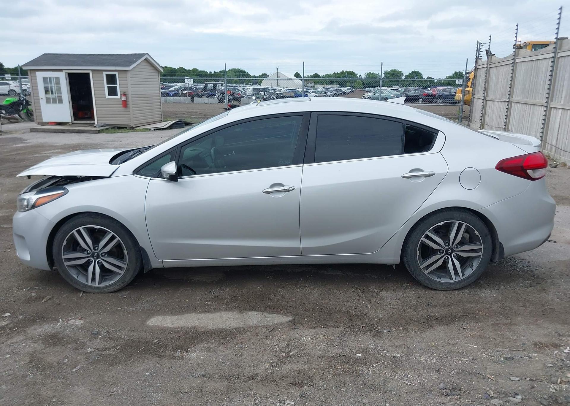 2017 KIA FORTE EX
