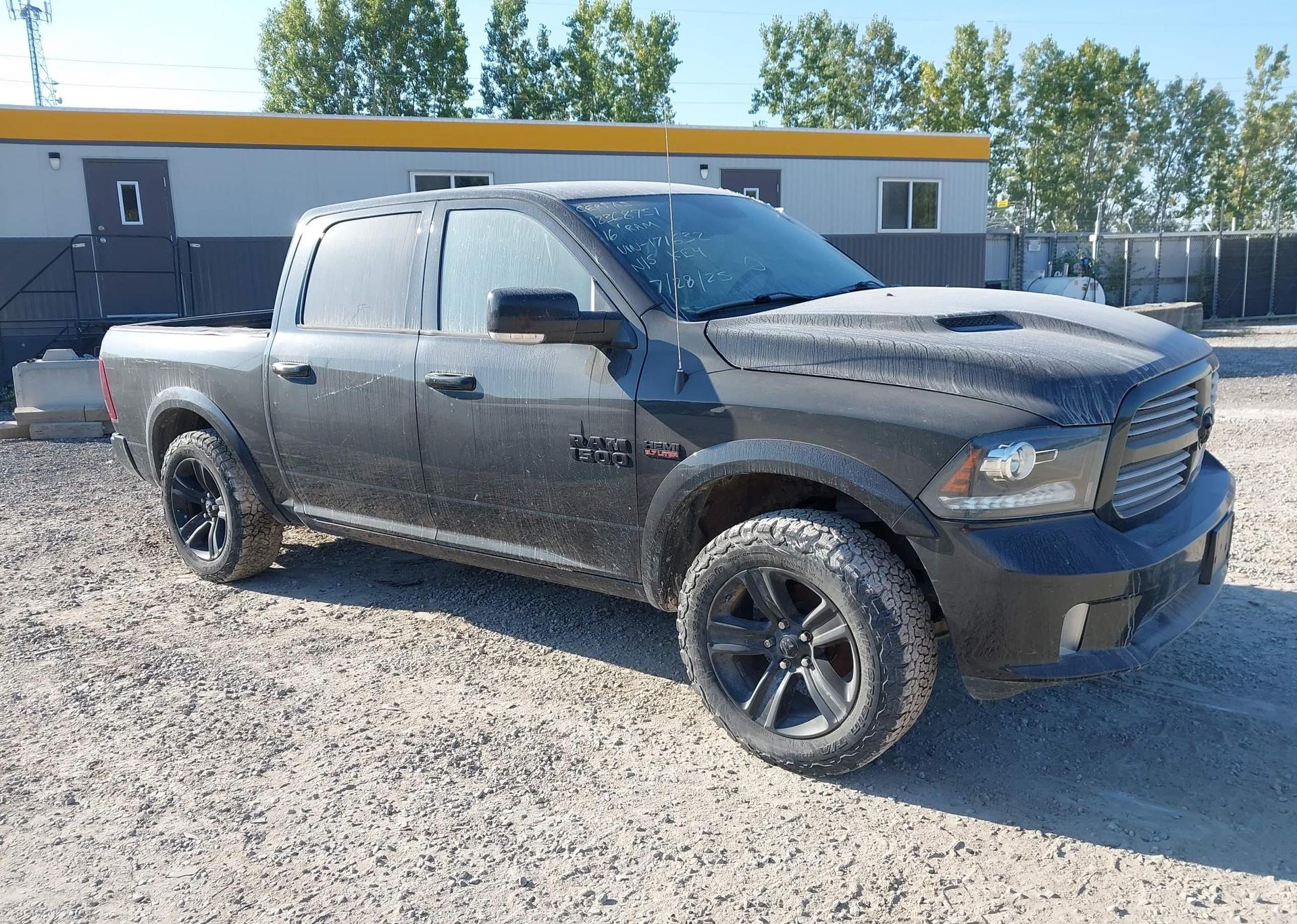 2016 RAM 1500 SPORT