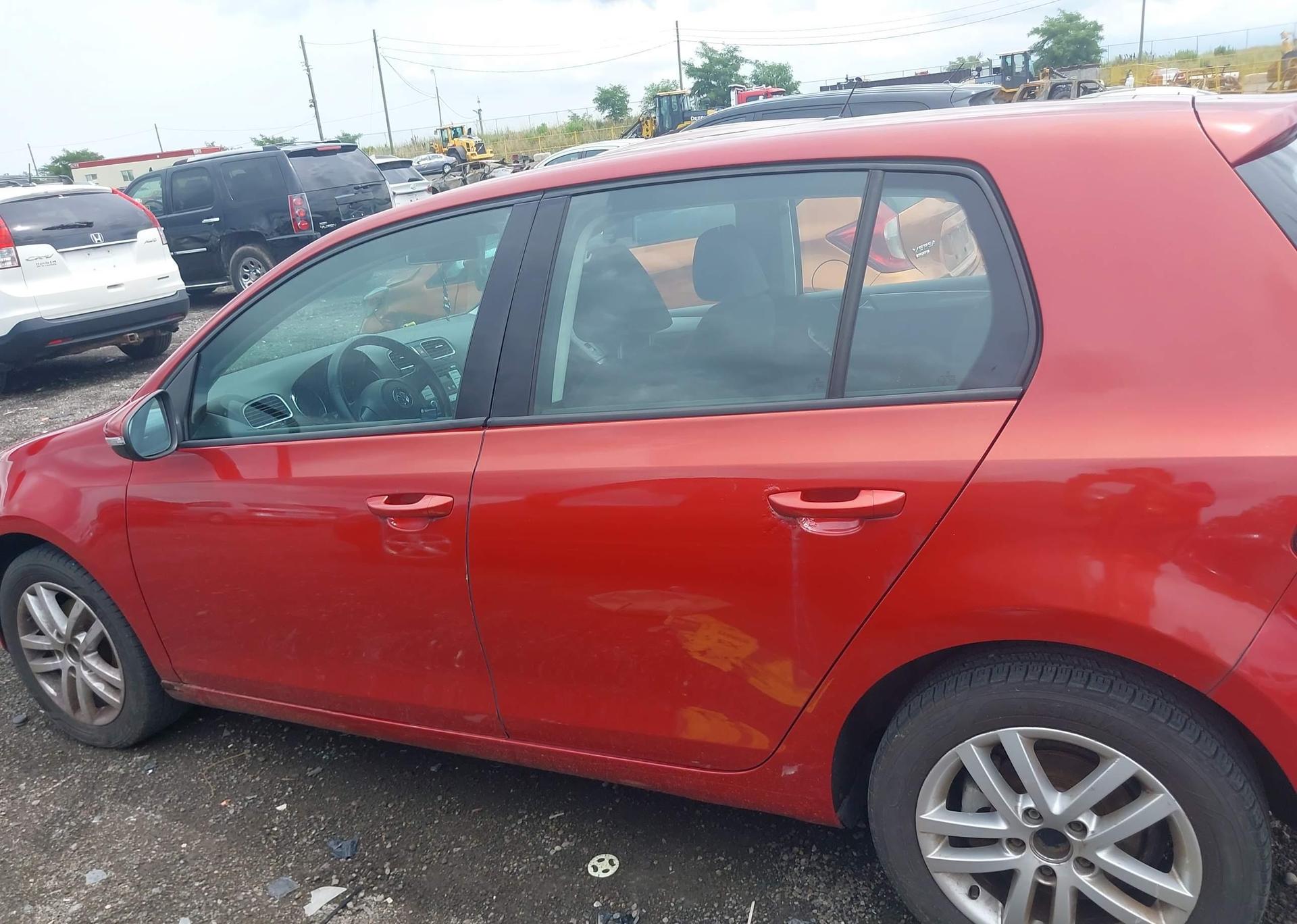2010 VOLKSWAGEN GOLF