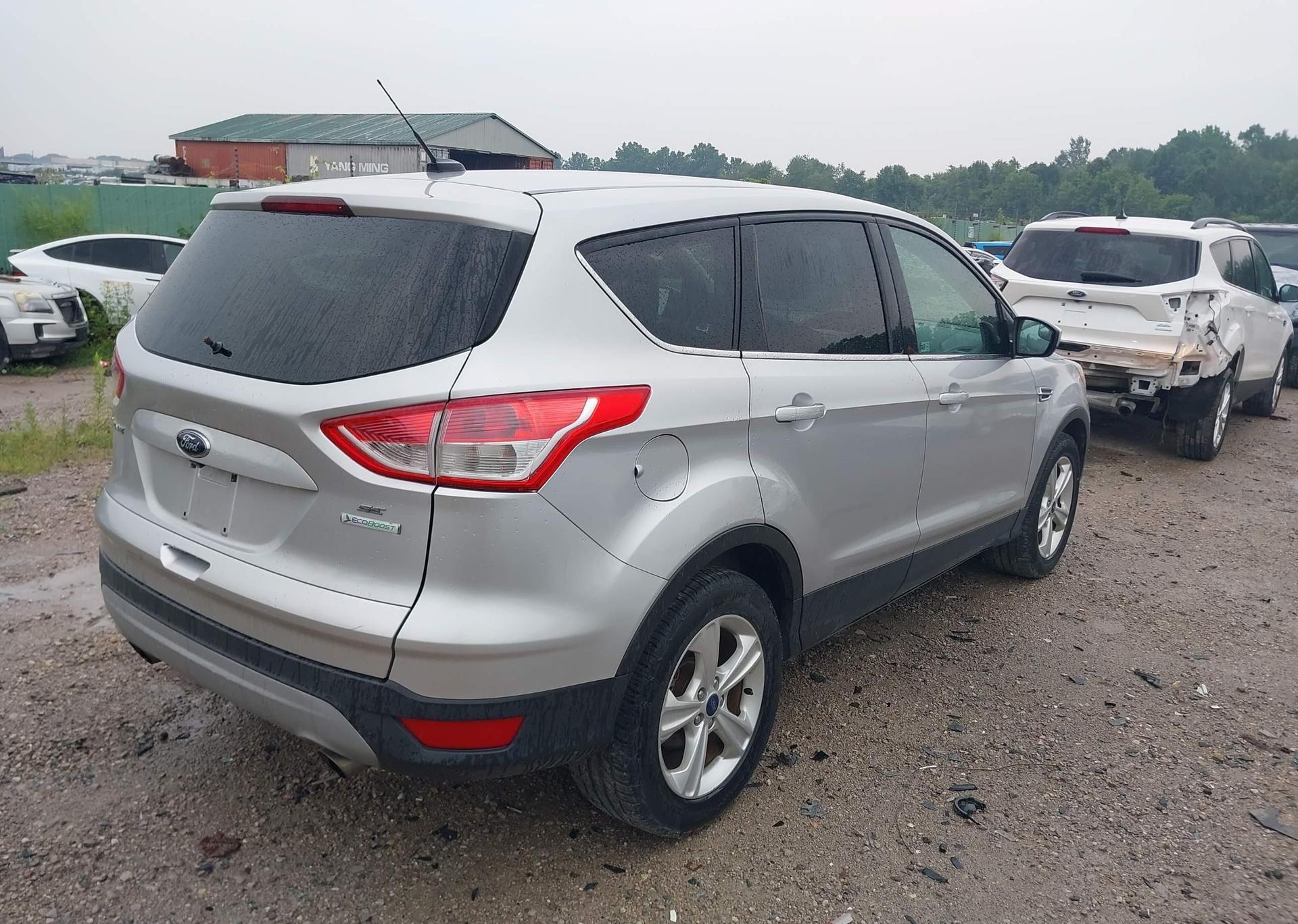 2014 FORD ESCAPE SE