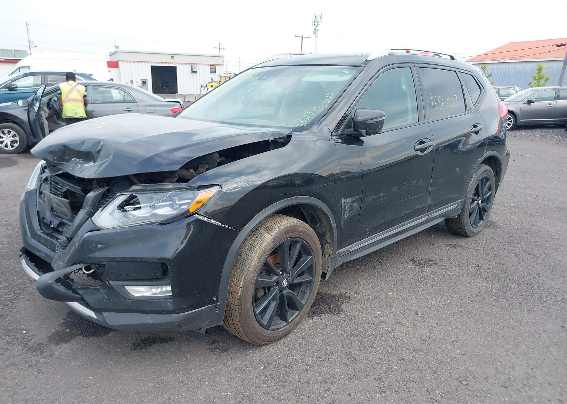 2017 NISSAN ROGUE S