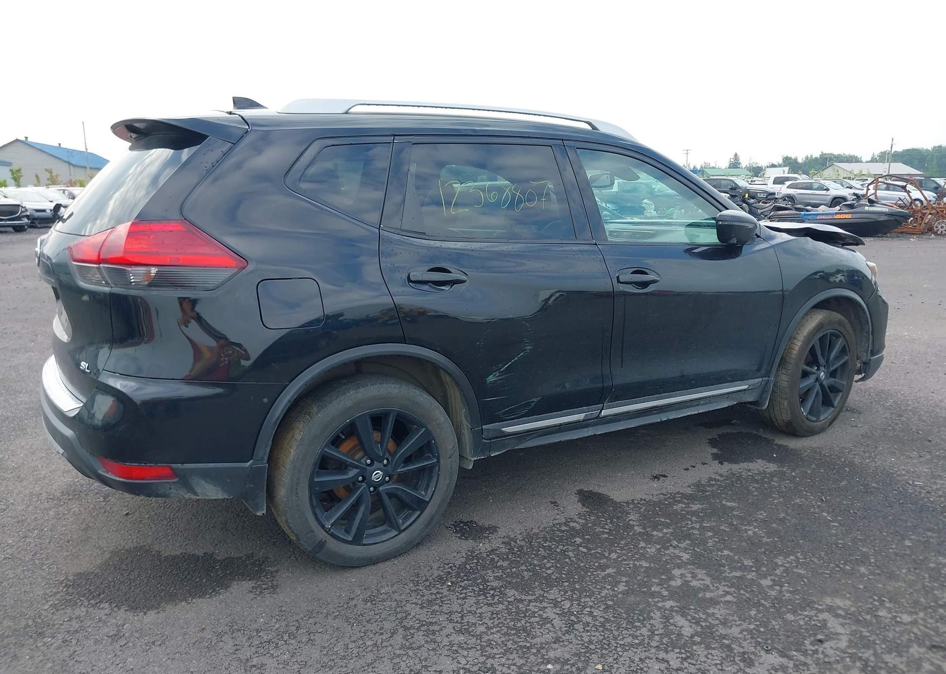 2017 NISSAN ROGUE S