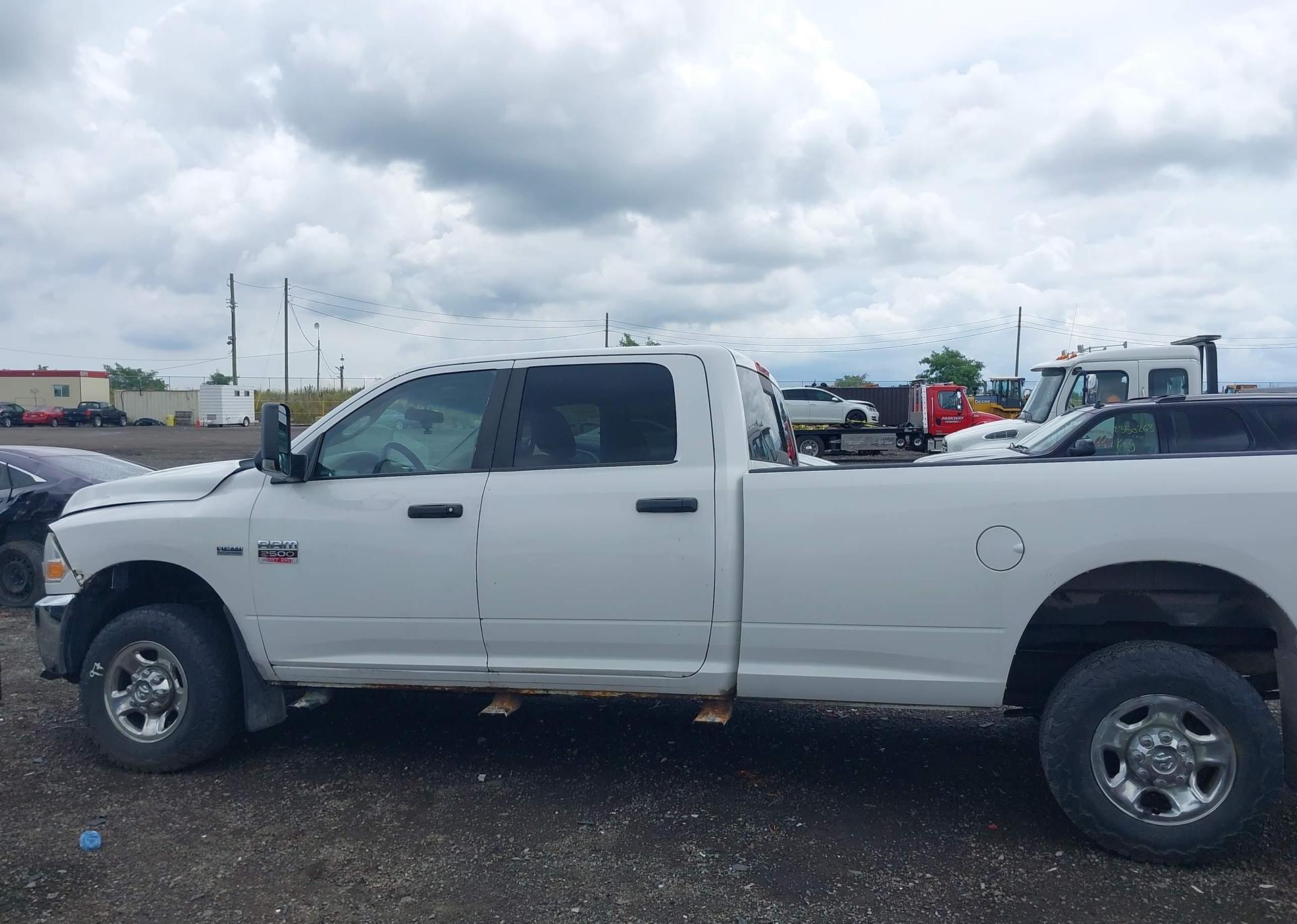 2011 RAM RAM 2500 SLT