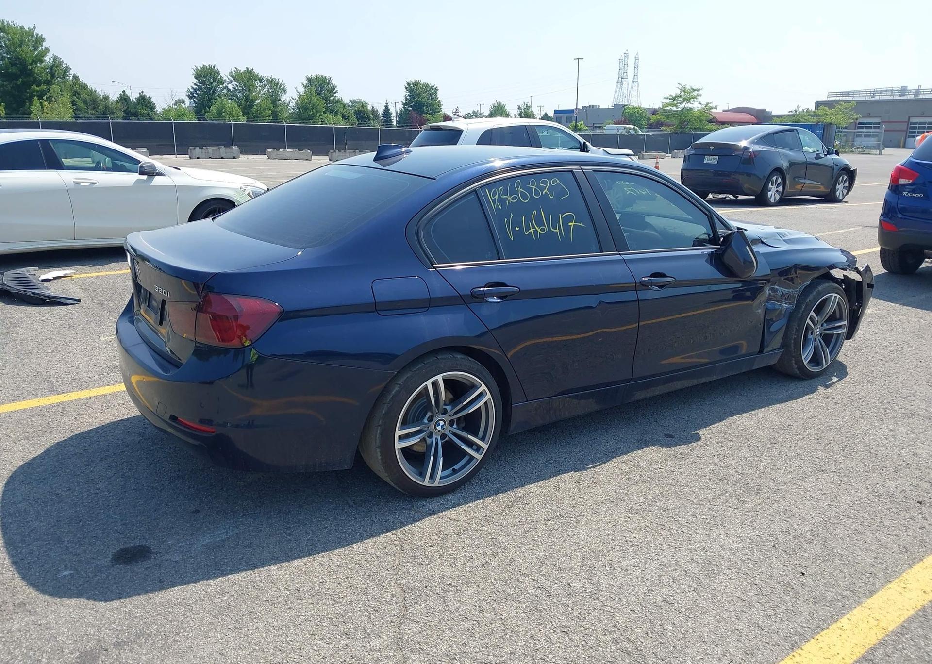 2013 BMW 320I