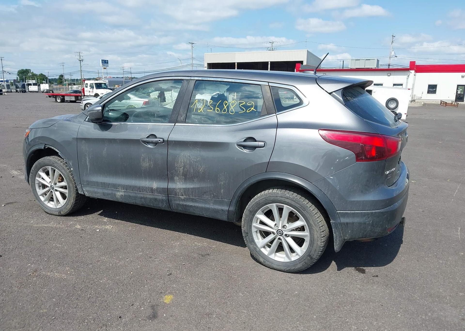 2019 NISSAN ROGUE SPORT S