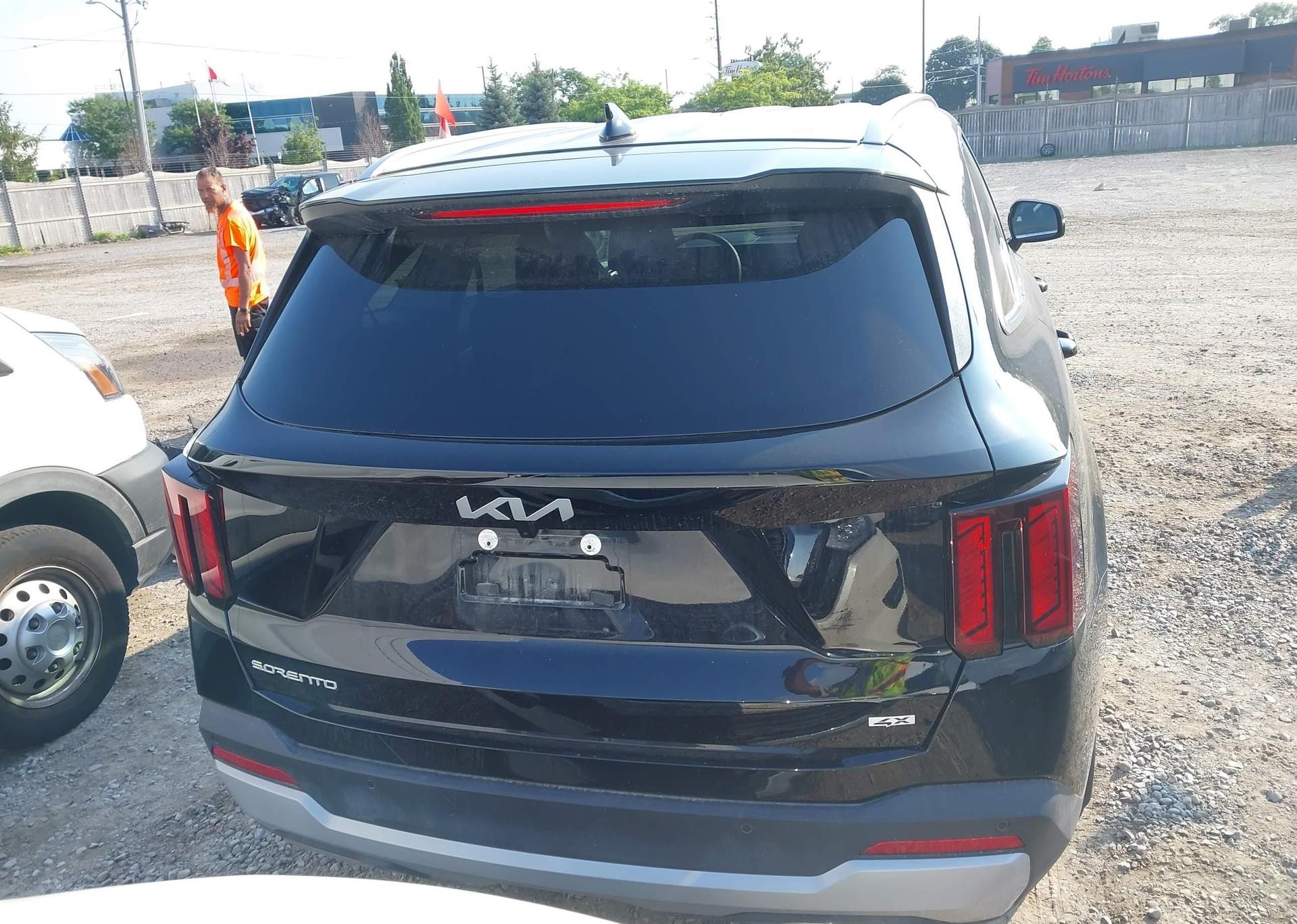 2025 KIA SORENTO 2.5L LX