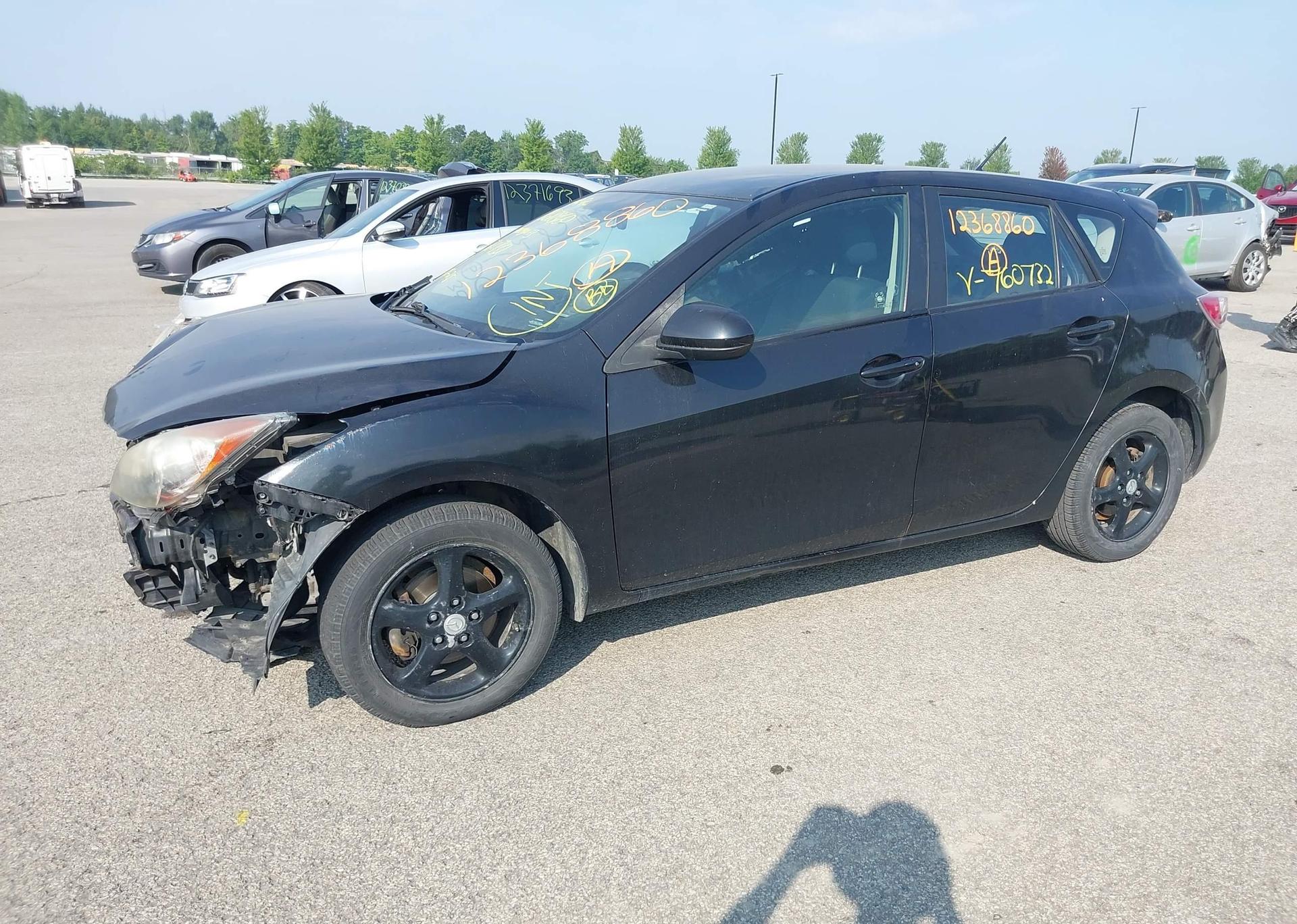 2013 MAZDA MAZDA3