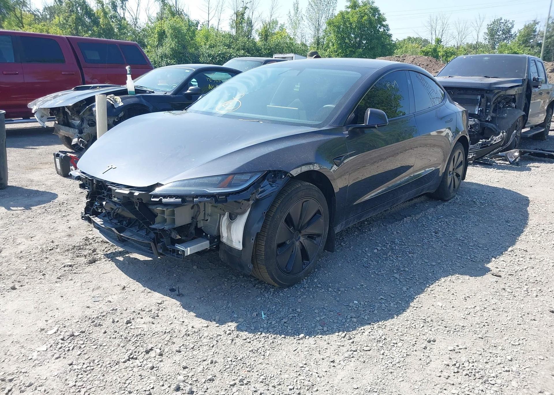 2024 TESLA MODEL 3 RWD