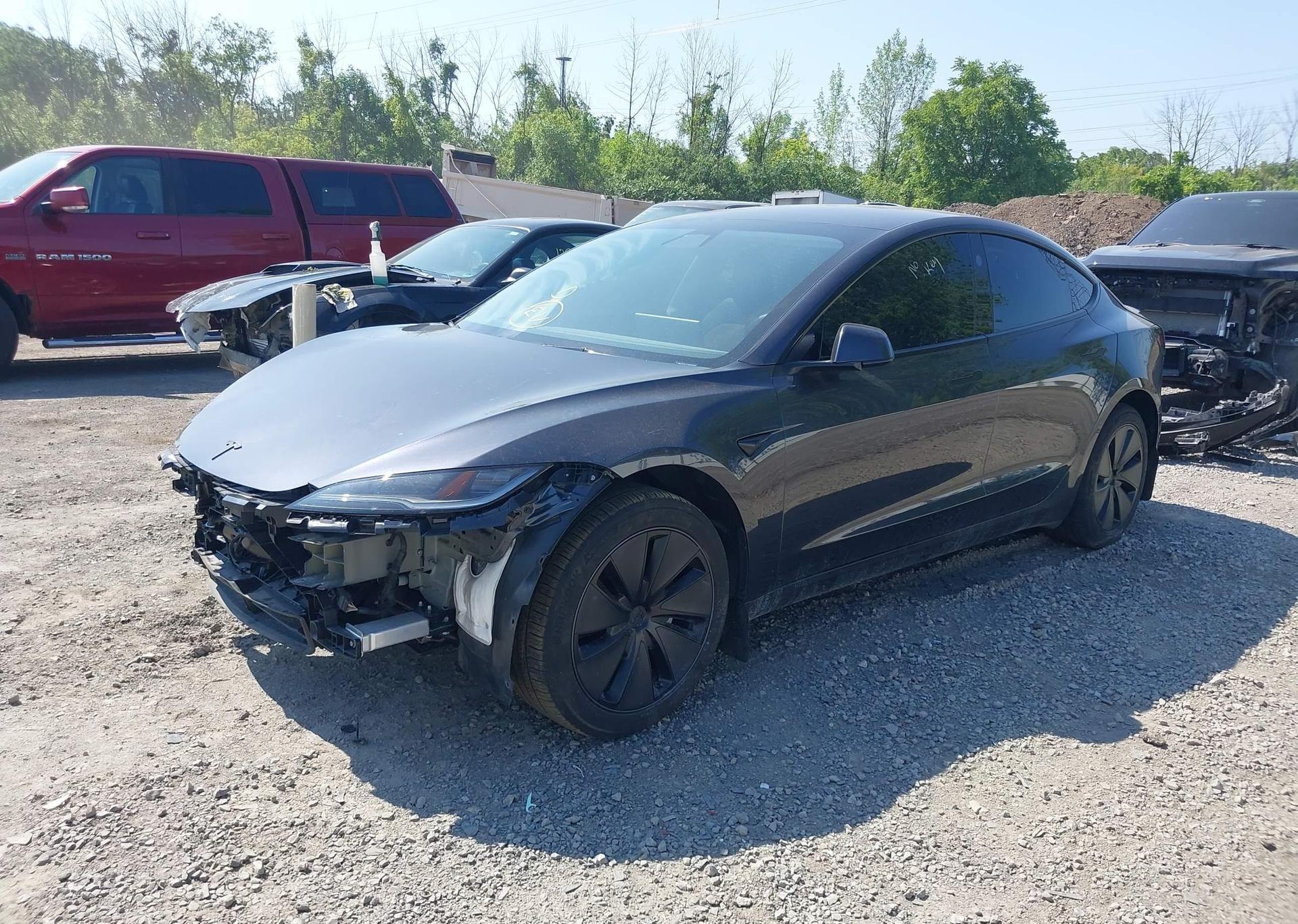 2024 TESLA MODEL 3 RWD